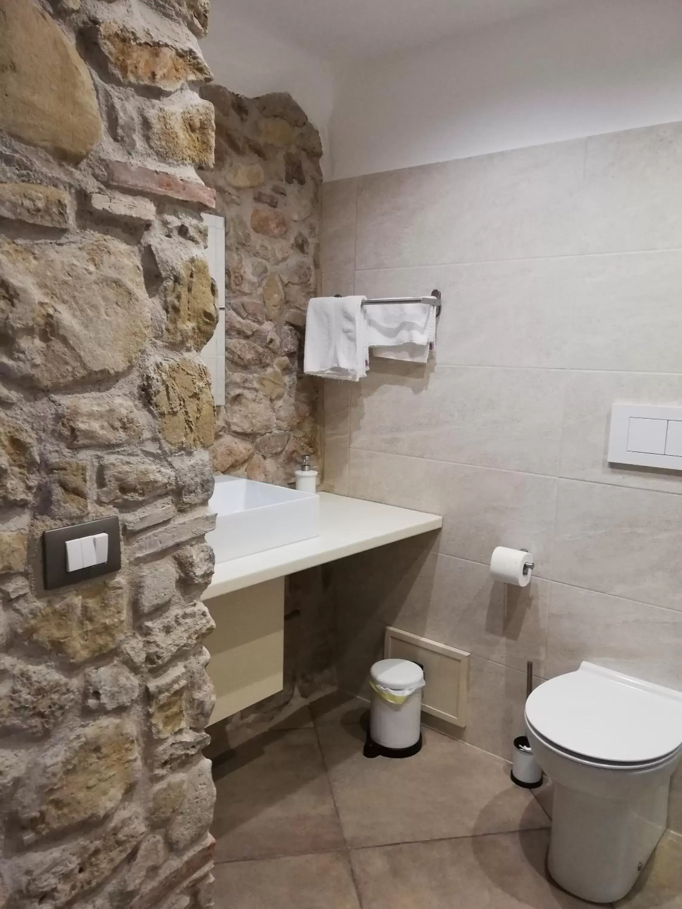 Bathroom in B&B Del Borgo