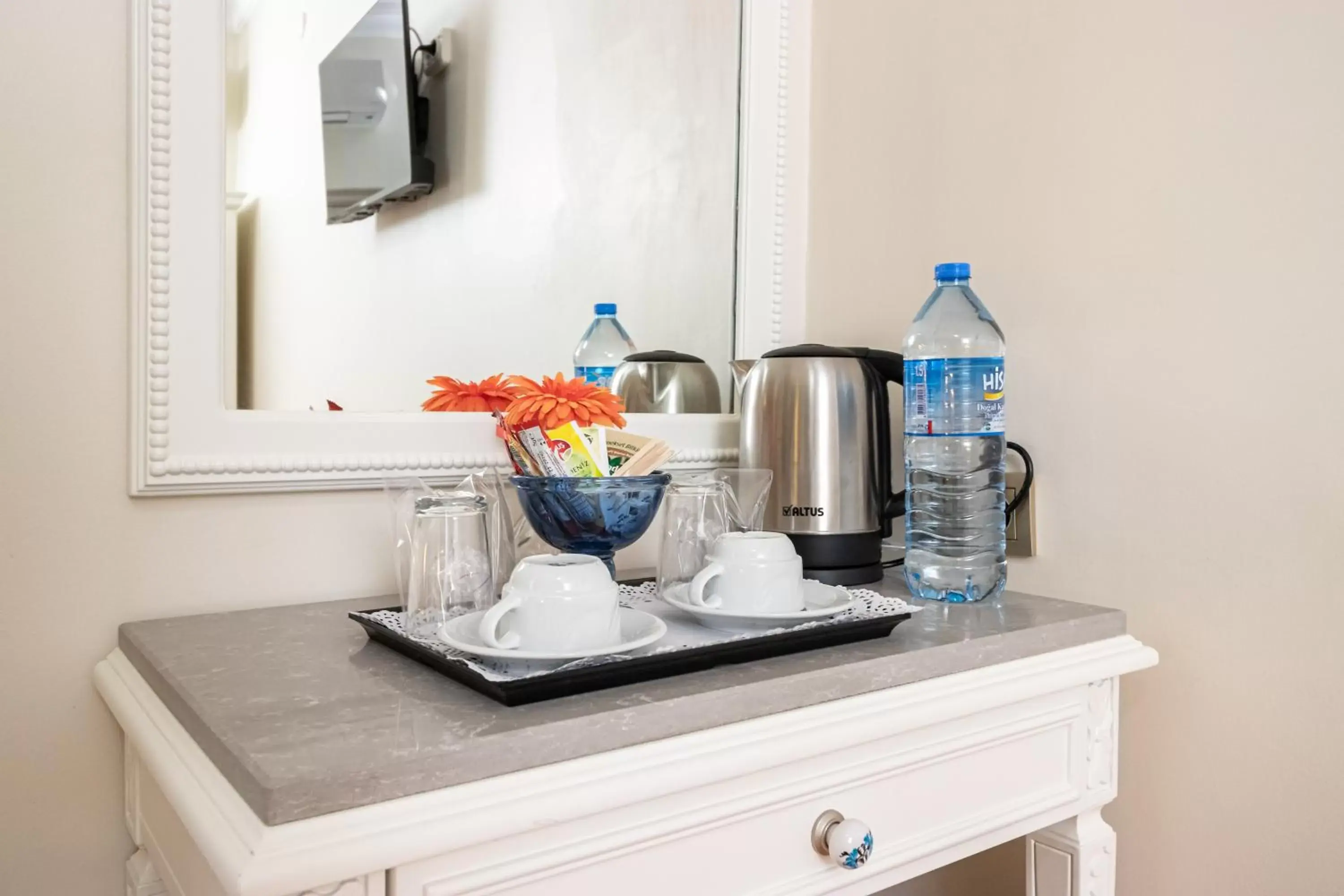 Connecting Family Room in Alzer Hotel Connecting Family Room in Alzer Hotel