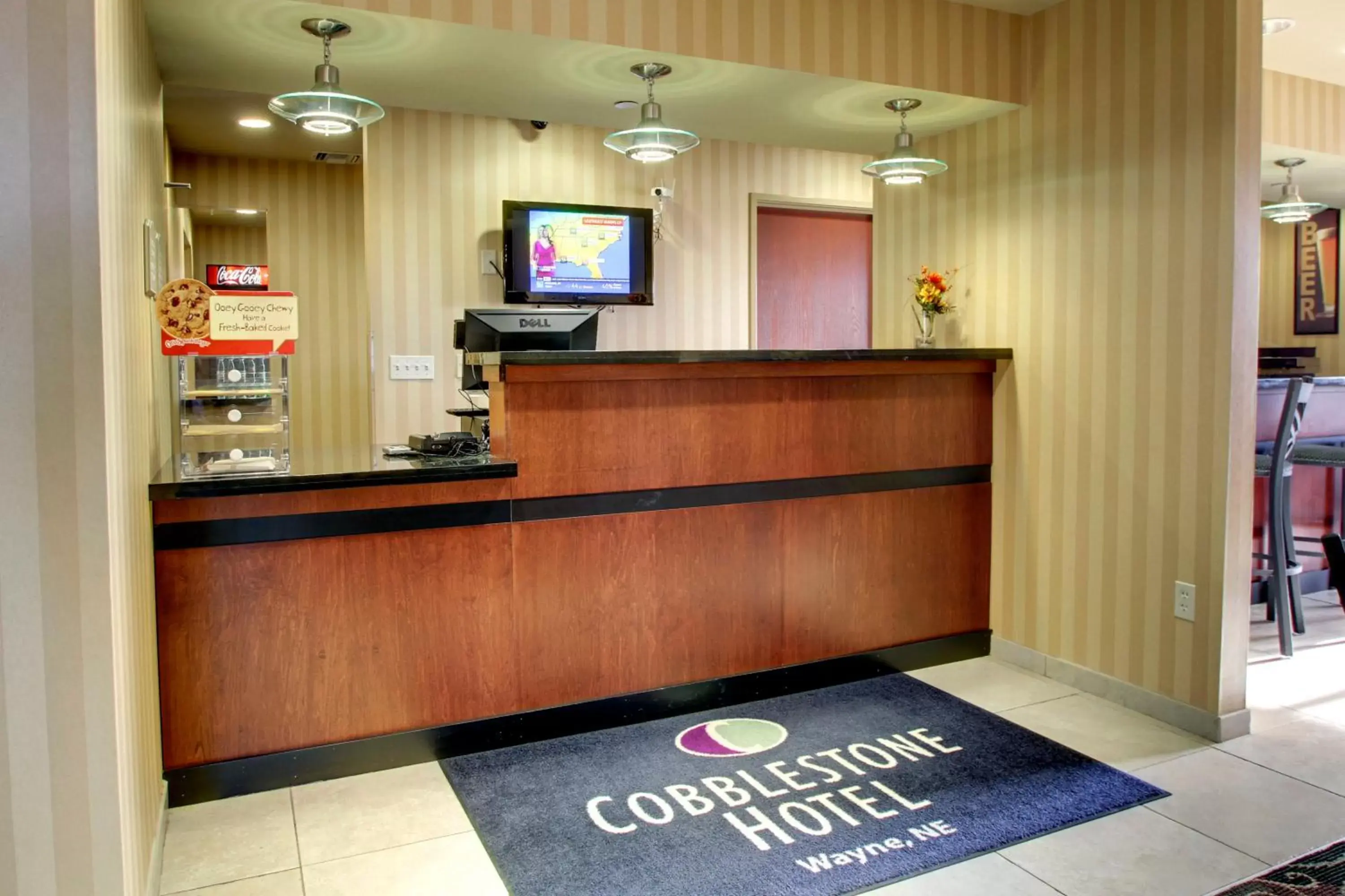 Lobby or reception, Lobby/Reception in Cobblestone Hotel - Wayne