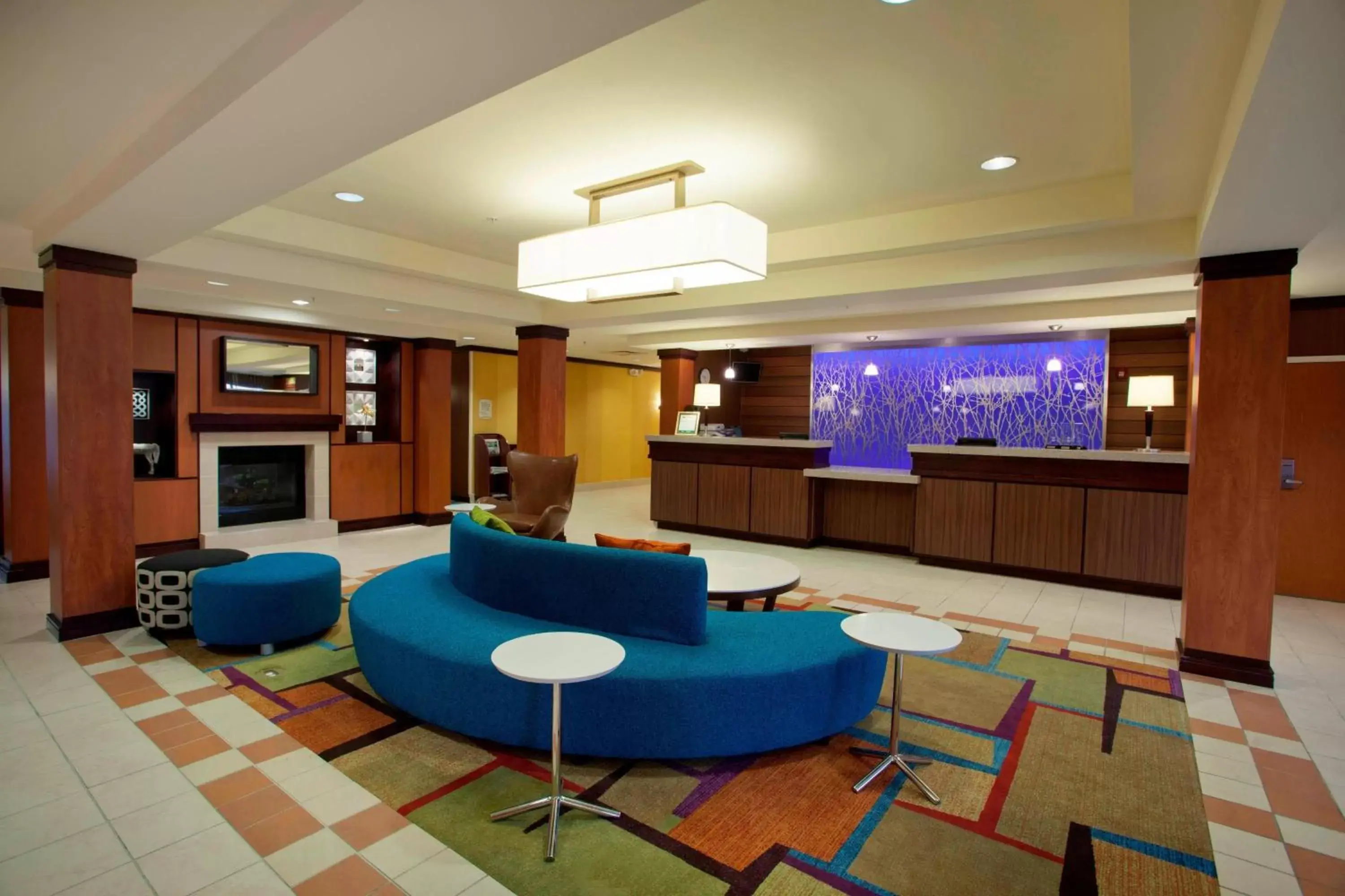 Lobby or reception, Lobby/Reception in Fairfield Inn & Suites Detroit Metro Airport Romulus