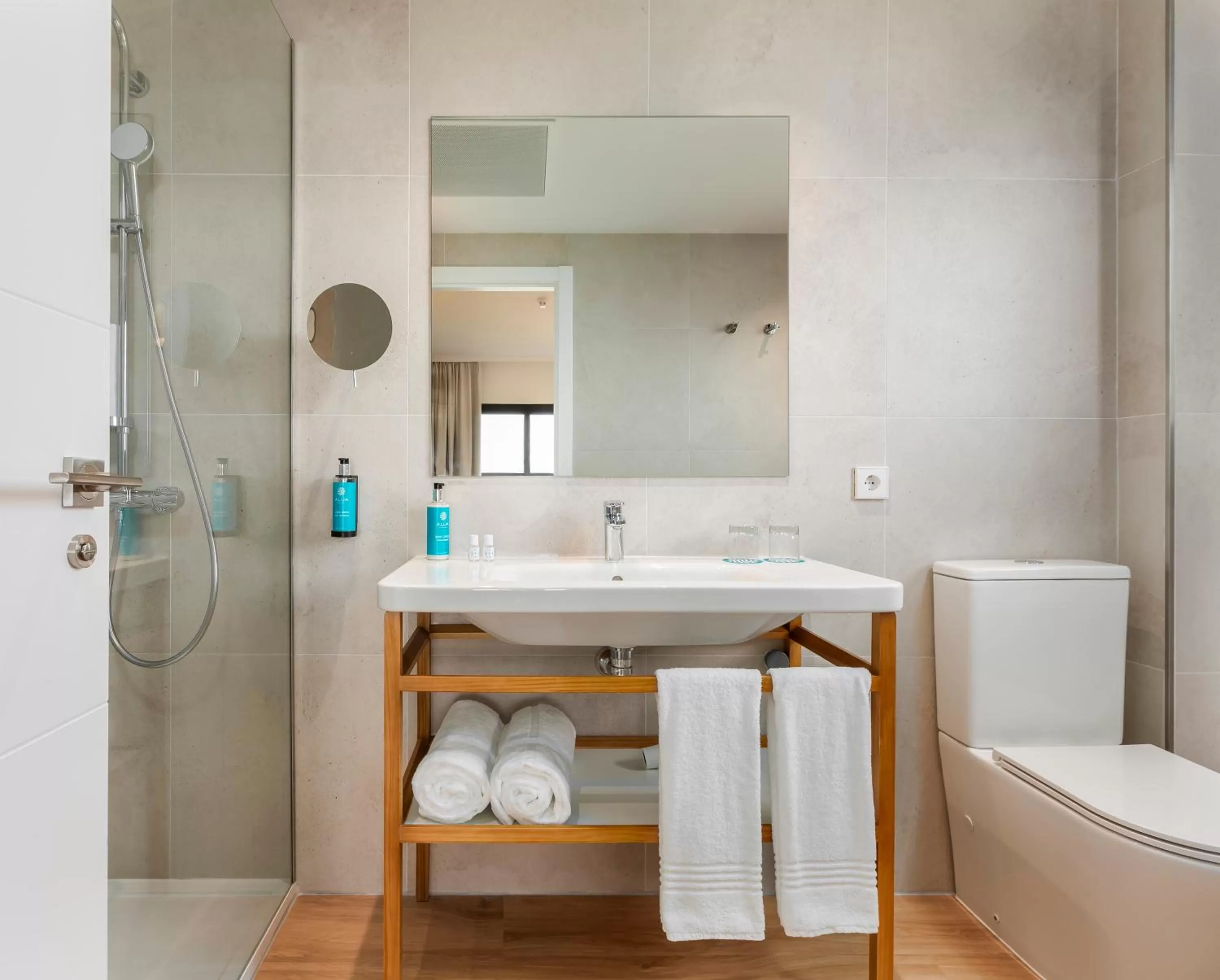 Shower in AluaSoul Orotava Valley - Adults Only