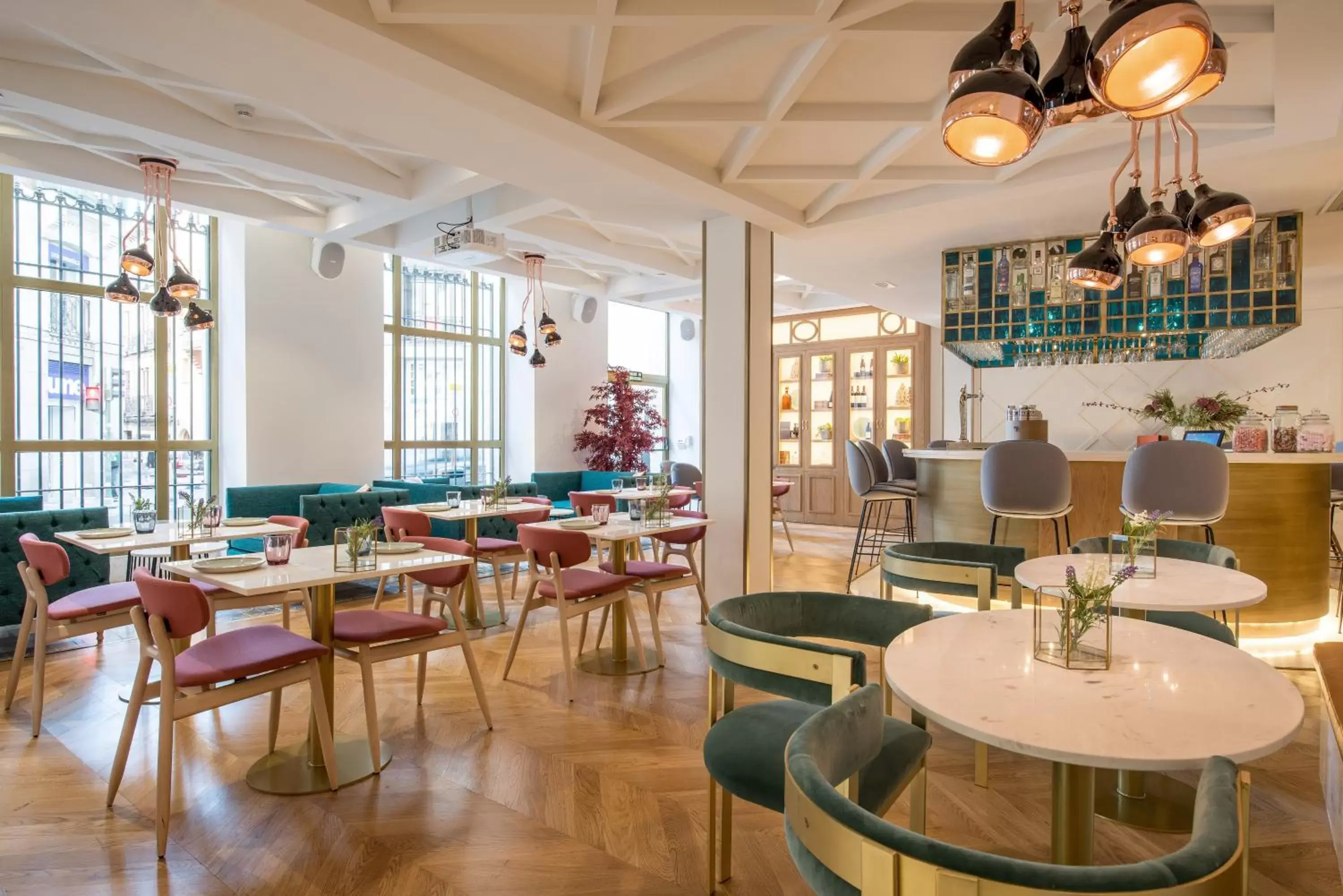 Restaurant/places to eat in Vincci Centrum Restaurant/places to eat in Vincci Centrum