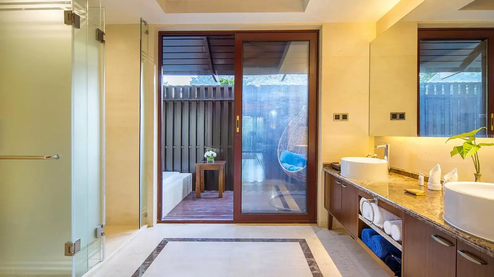 Bathroom in Sanya Yalong Bay Villas & Spa