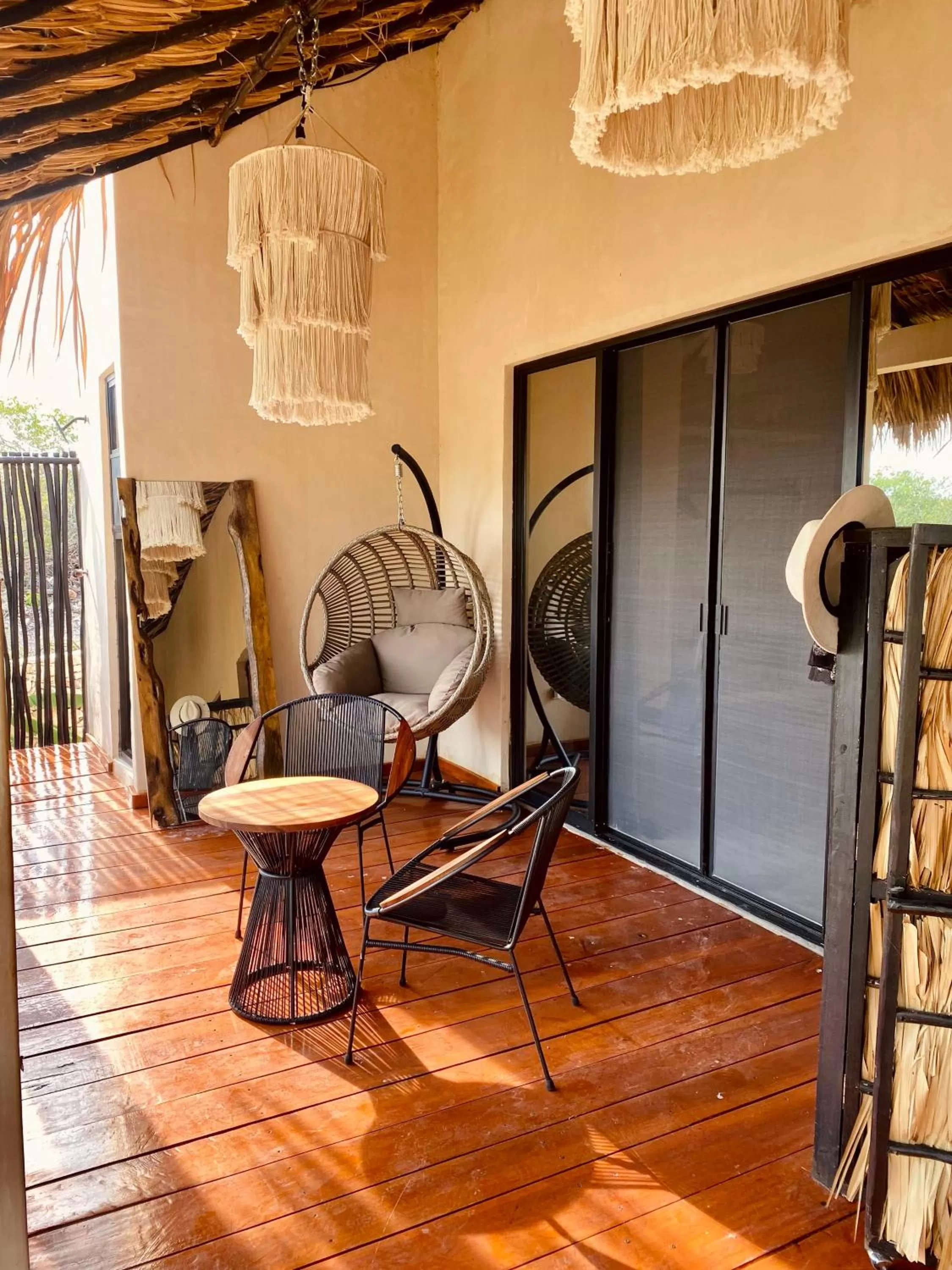 Balcony/Terrace, Seating Area in RESET ATEMPORAL