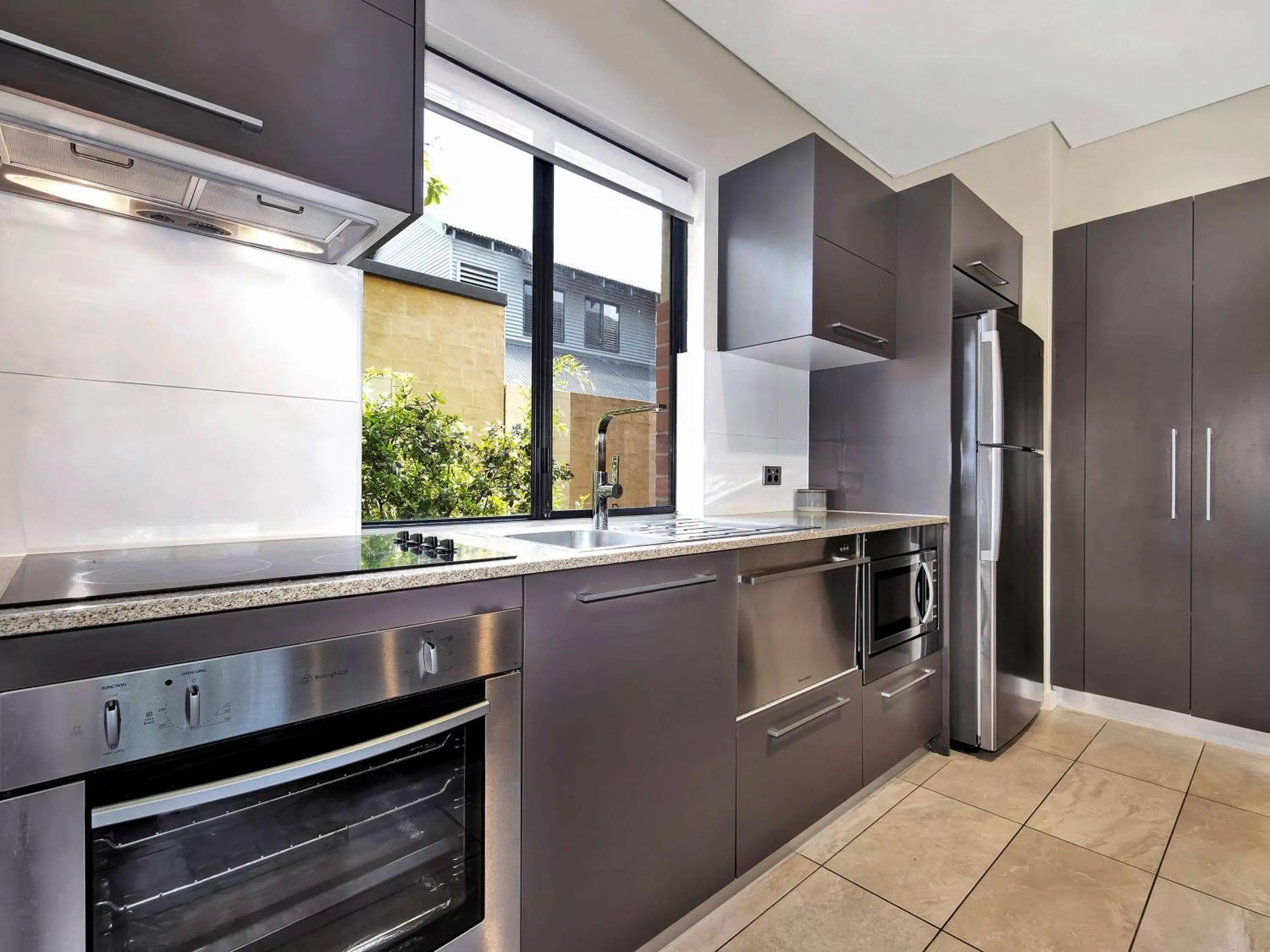 Photo of the whole room, Kitchen/Kitchenette in The Sebel Busselton