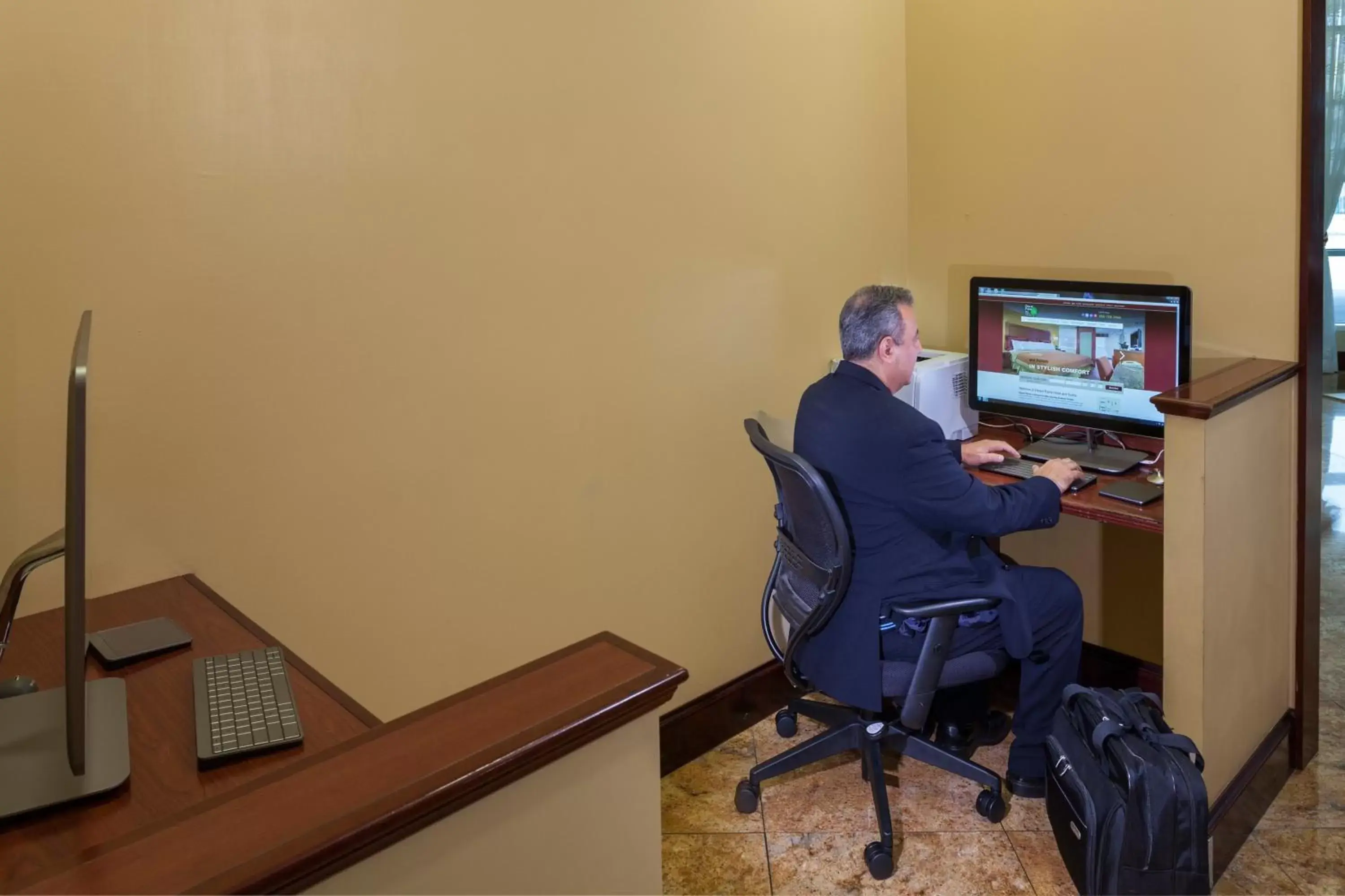 Lobby or reception in Desert Palms Hotel & Suites Anaheim Resort Lobby or reception in Desert Palms Hotel & Suites Anaheim Resort