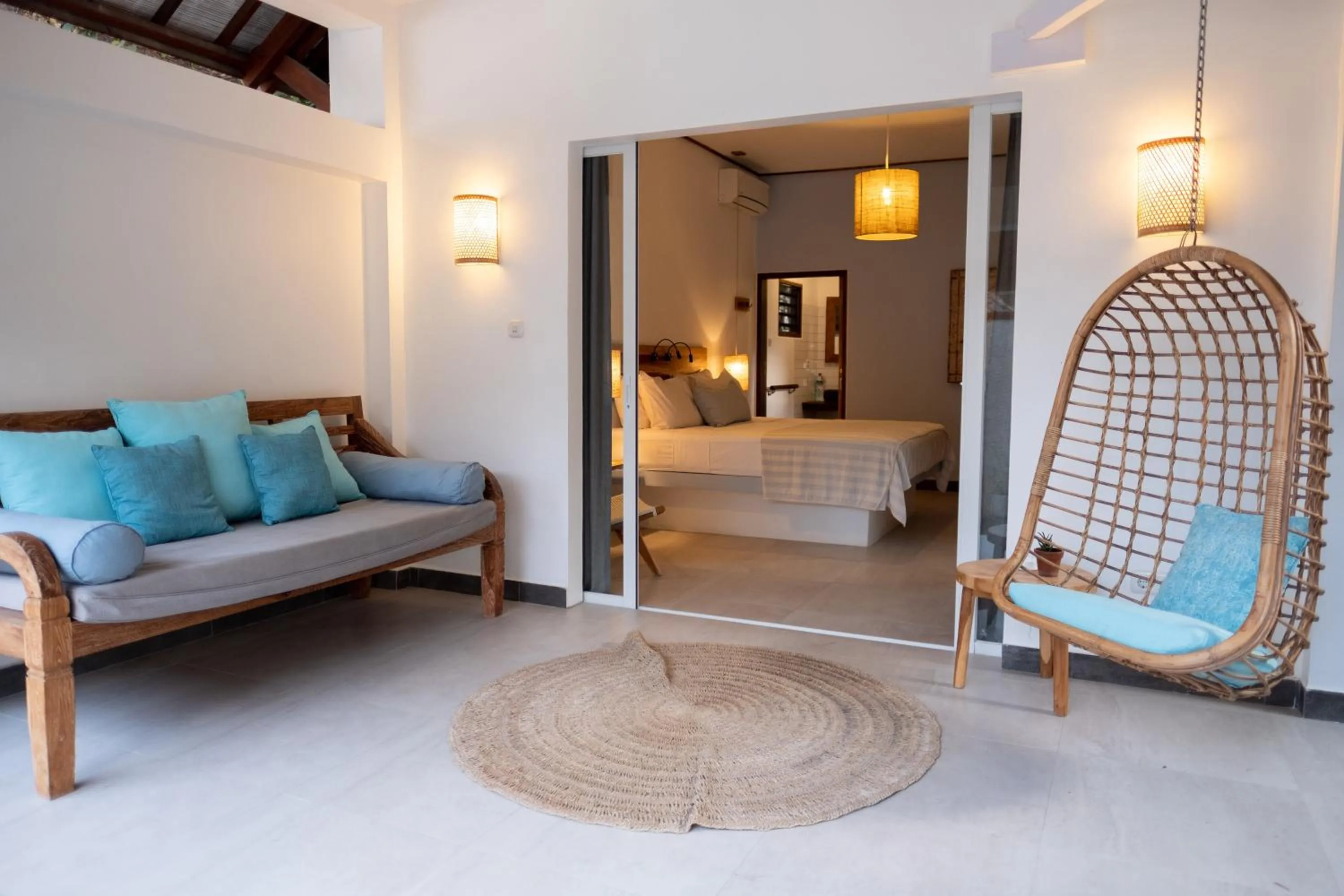 Balcony/Terrace, Bed in Karma Kayak