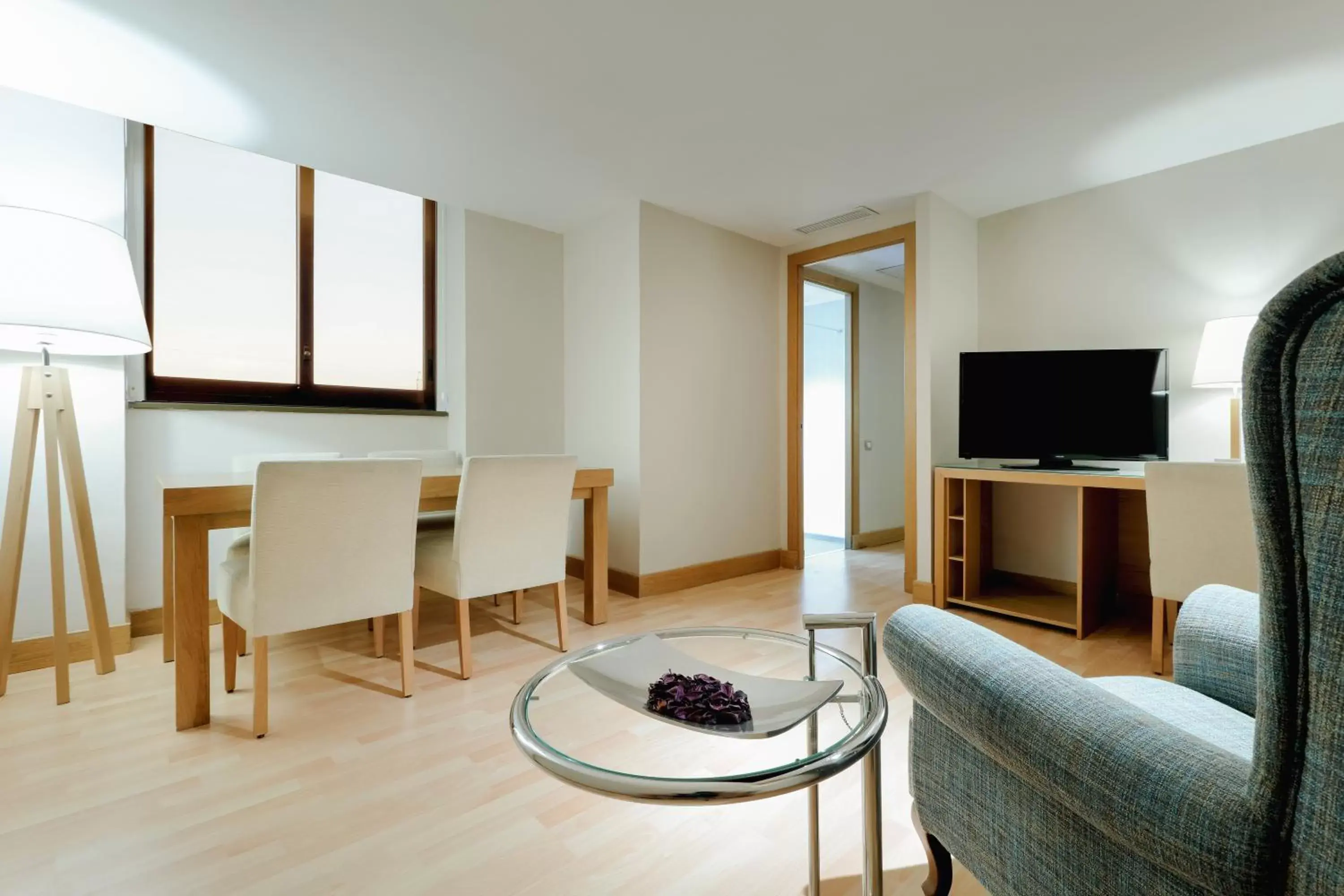 Living room, TV/Entertainment Center in Hesperia Barcelona Sant Just