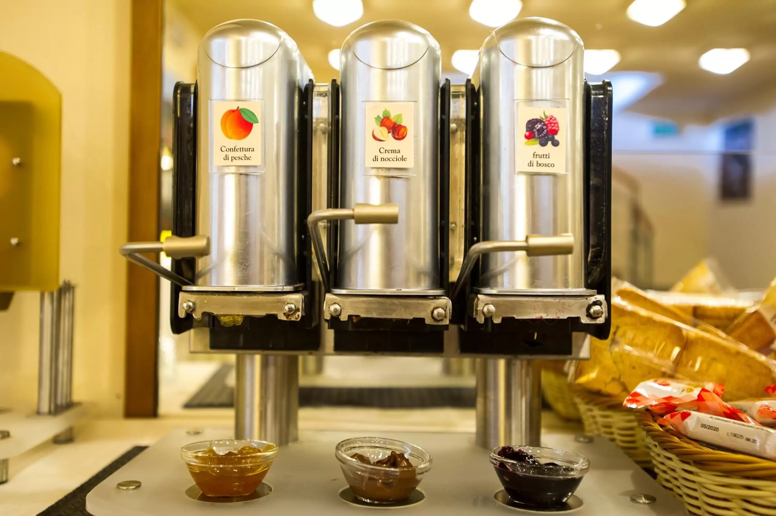 Restaurant/places to eat in Hotel Ai Tufi Restaurant/places to eat in Hotel Ai Tufi