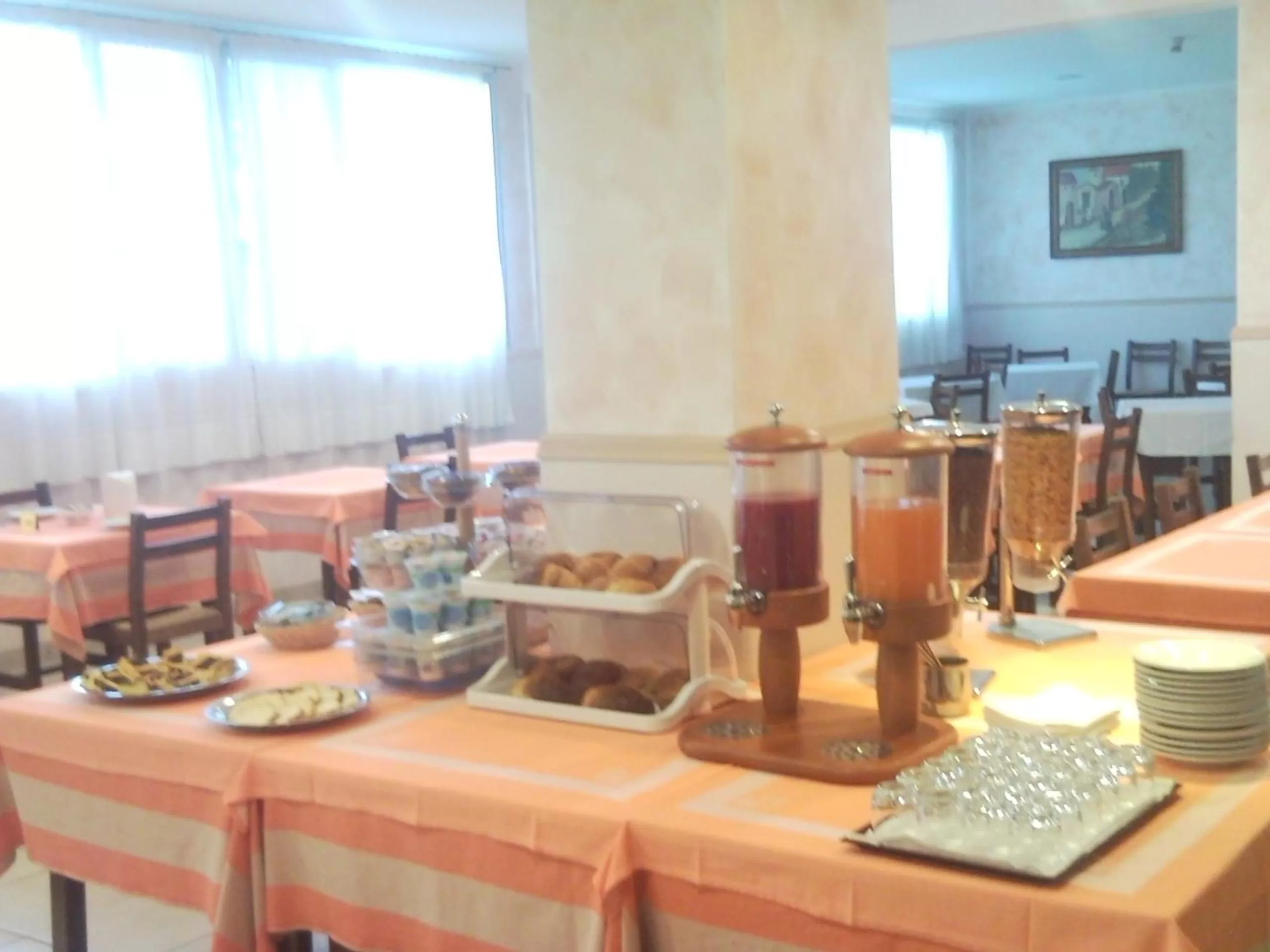 Restaurant/places to eat in Hotel Trasimeno Bittarelli