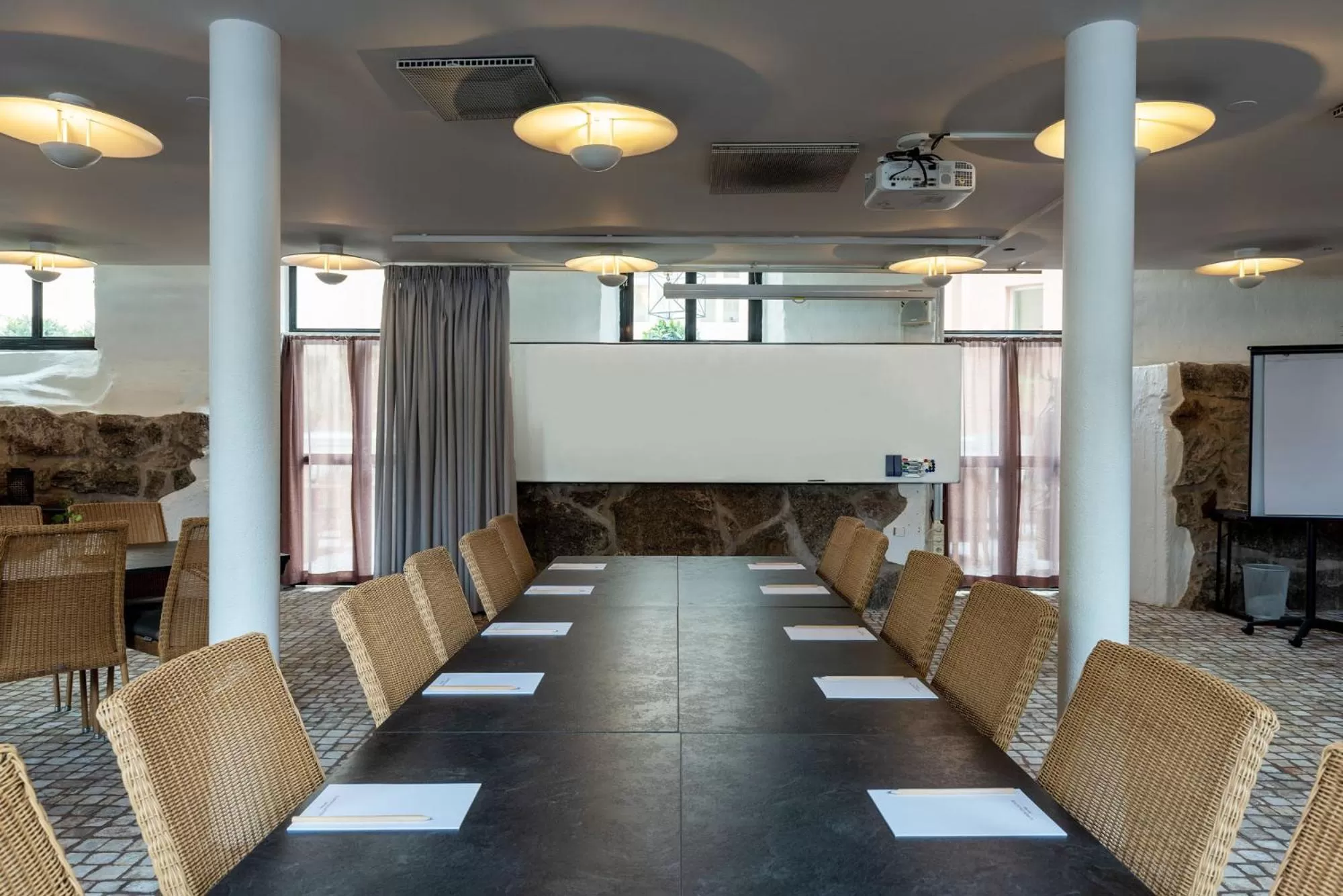 Meeting/conference room in Home Hotel Victoria