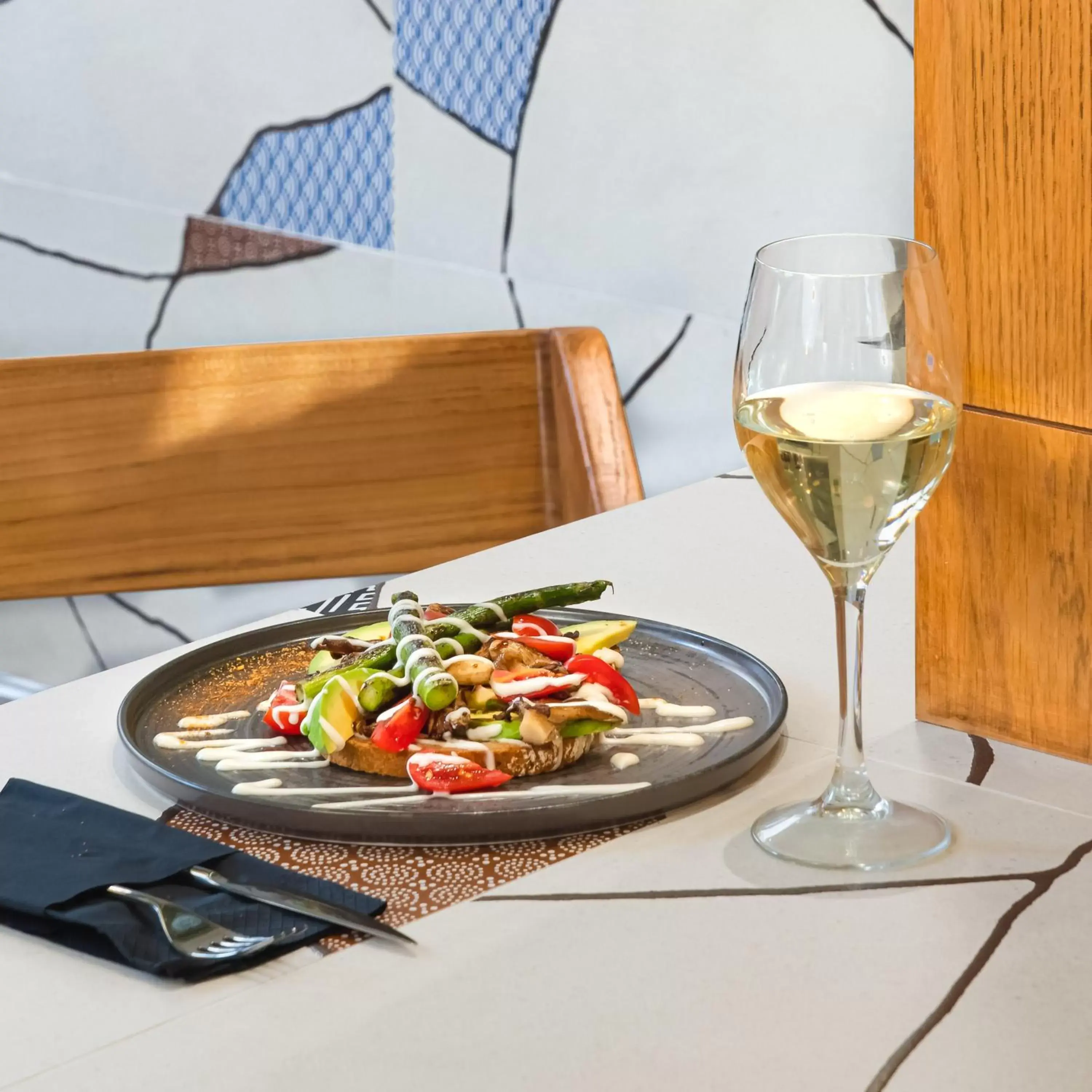 Restaurant/places to eat in Praxitelous Luxury Suites Restaurant/places to eat in Praxitelous Luxury Suites