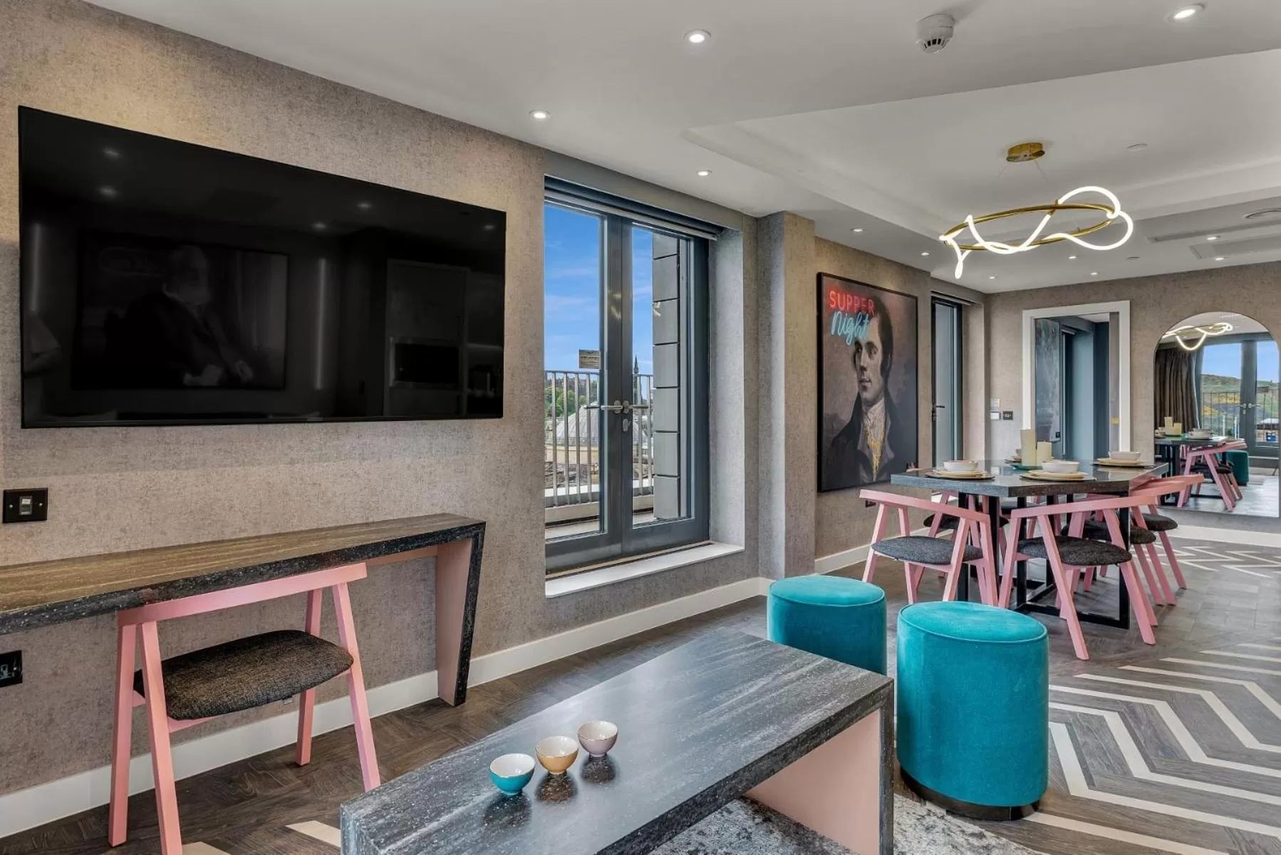 Seating area in Roomzzz Edinburgh