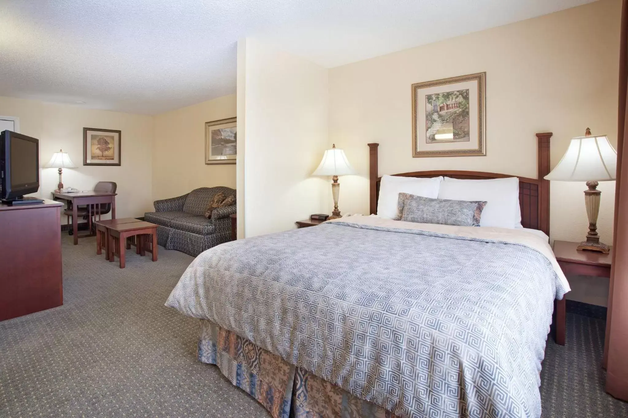 Photo of the whole room, Bed in Staybridge Suites Denver Tech Center, an IHG Hotel