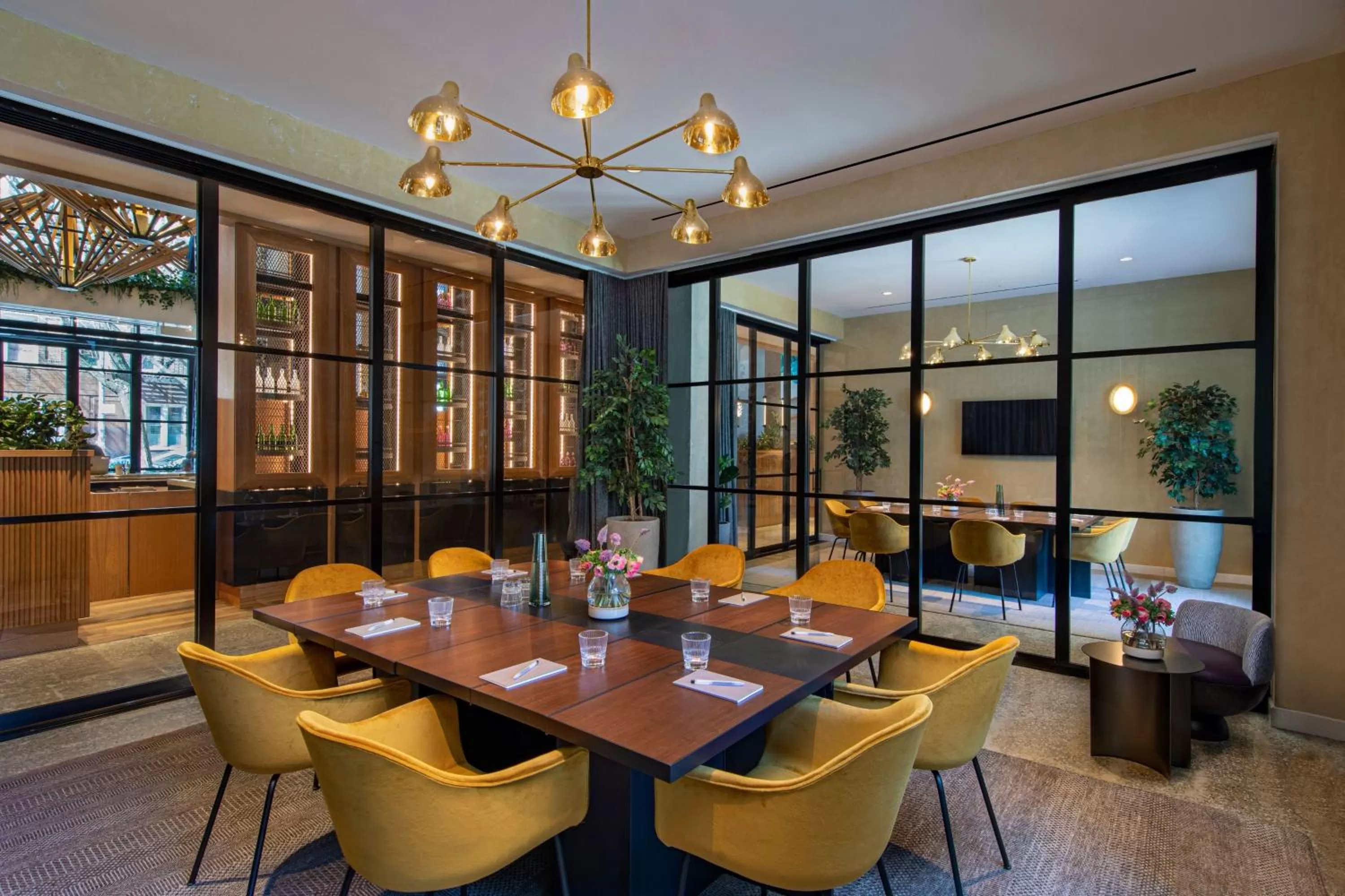 Meeting/conference room in Moxy Brooklyn Williamsburg