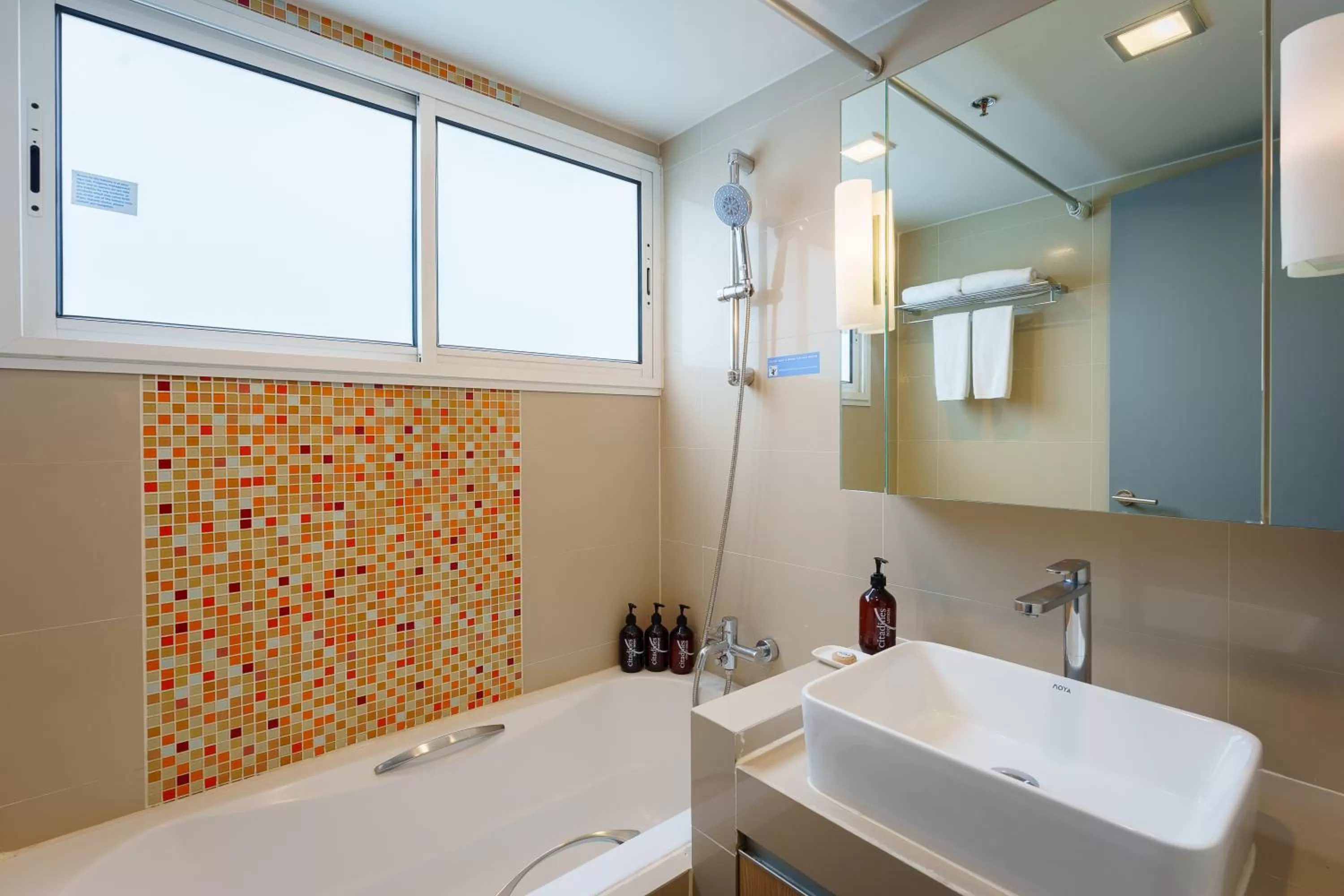 Bathroom in Citadines Sukhumvit 16 Bangkok