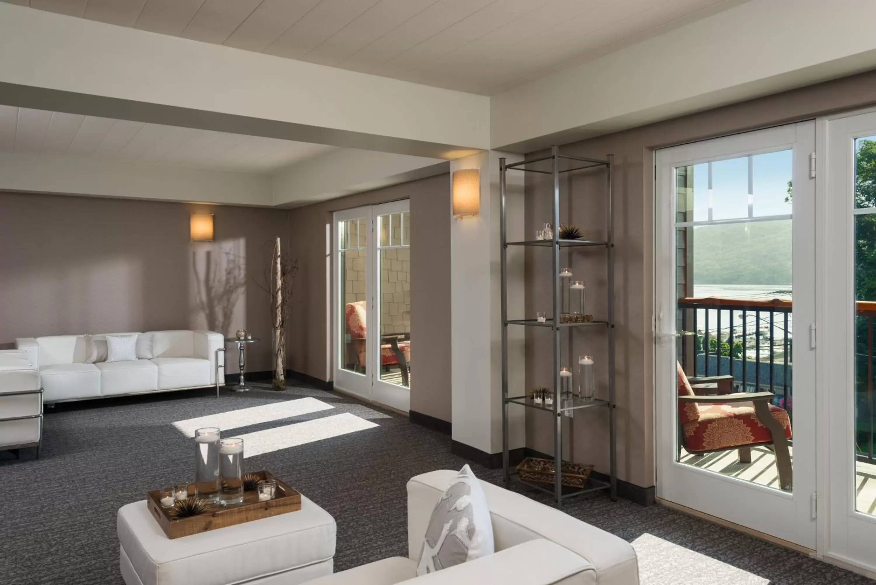 Bedroom, Seating Area in Courtyard by Marriott Lake George