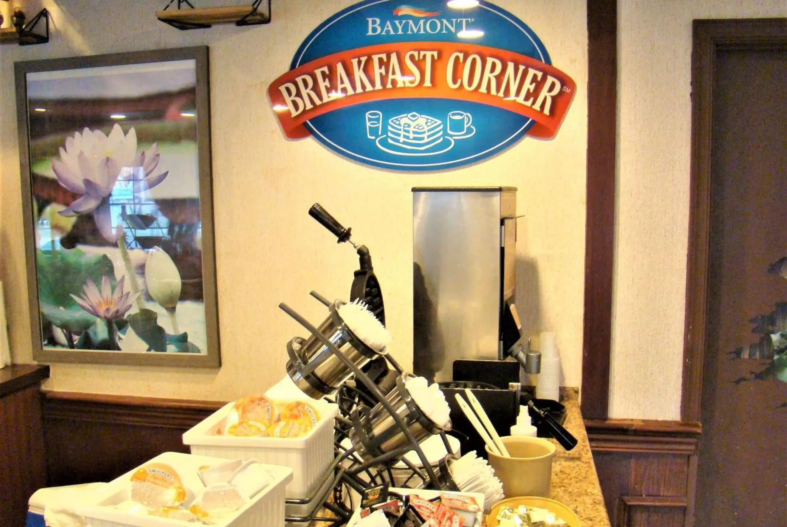 Restaurant/places to eat in Baymont by Wyndham Front Royal Near Shenandoah National Park Restaurant/places to eat in Baymont by Wyndham Front Royal Near Shenandoah National Park