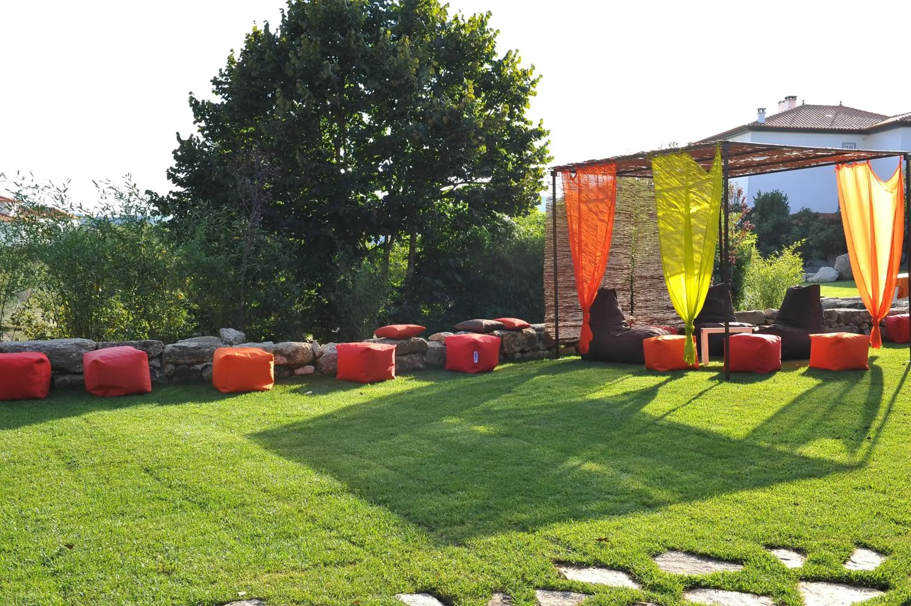 Facade/entrance, Garden in Hotel Lusitania Congress & Spa