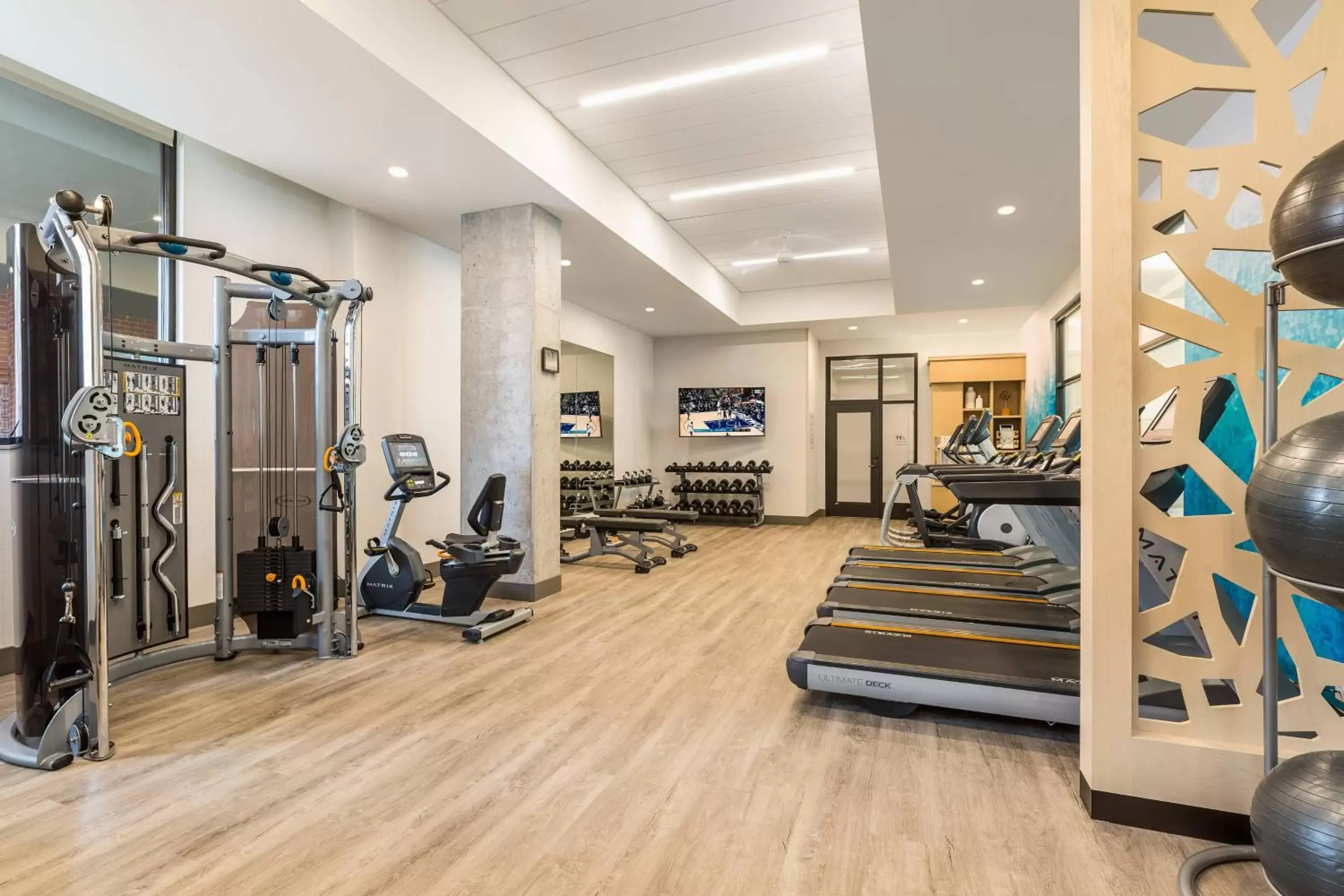 Fitness centre/facilities, Fitness Center/Facilities in SpringHill Suites St. Paul Downtown