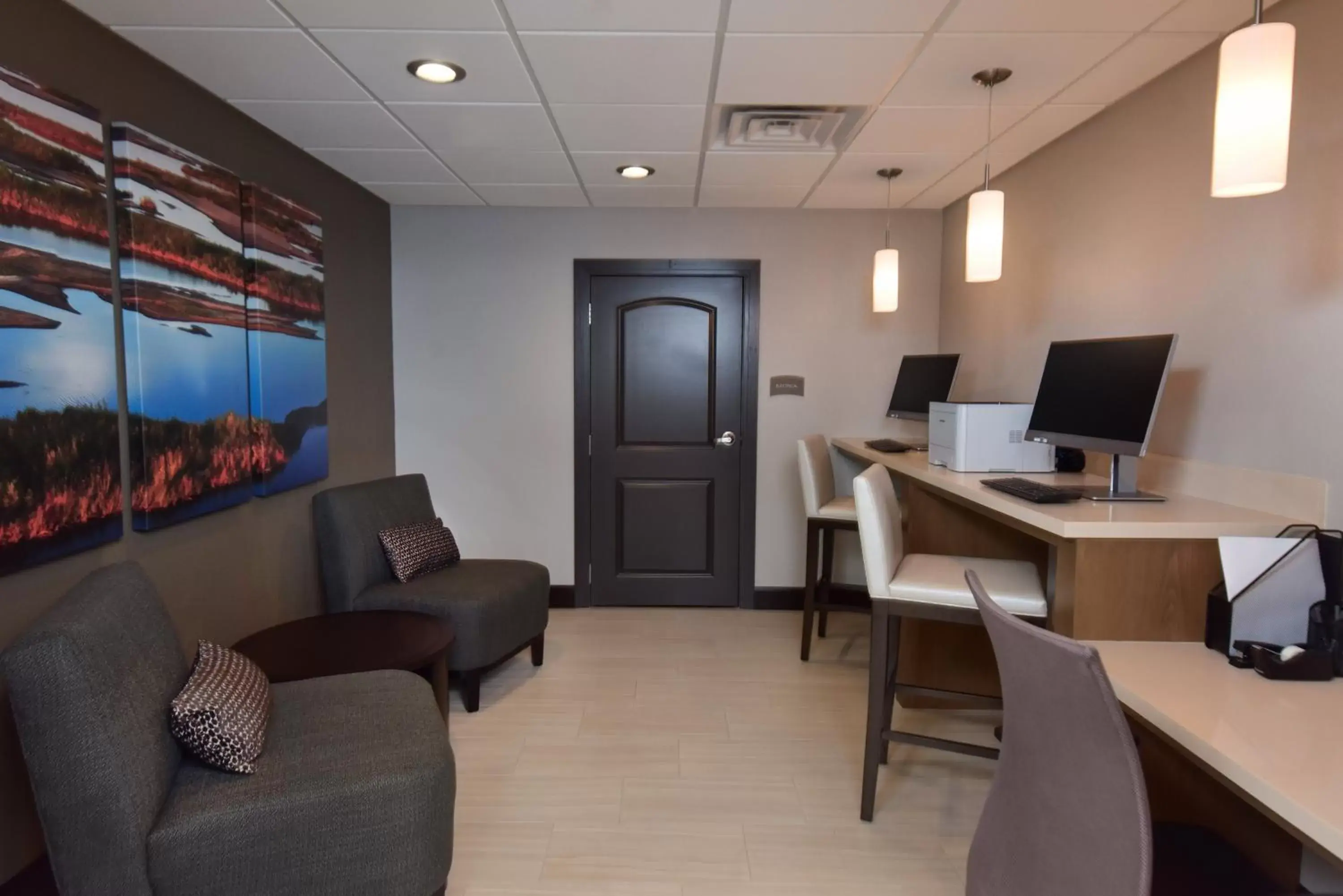 Other, Seating Area in Staybridge Suites - Wisconsin Dells - Lake Delton, an IHG Hotel