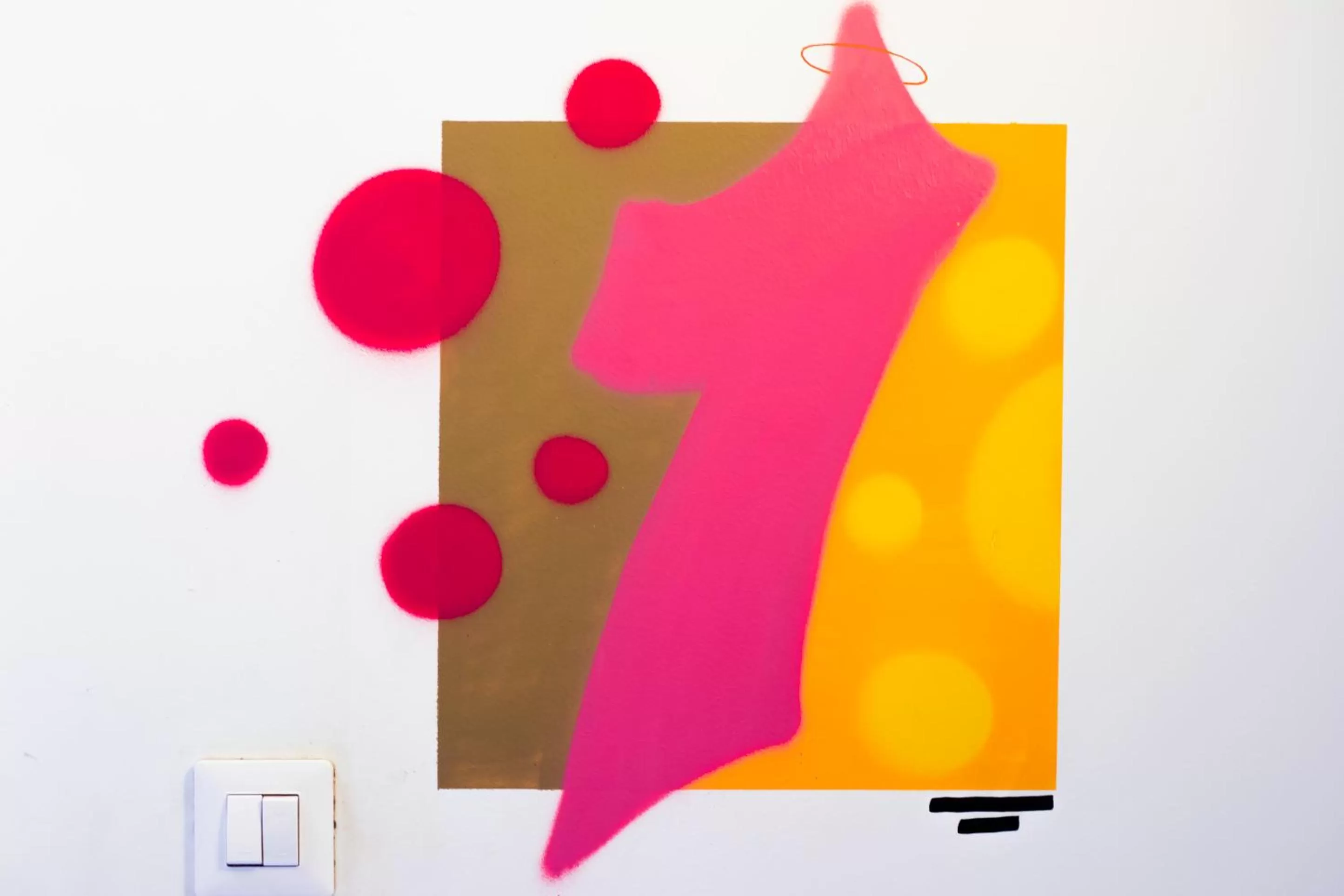 Decorative detail in Hôtel le Pastel