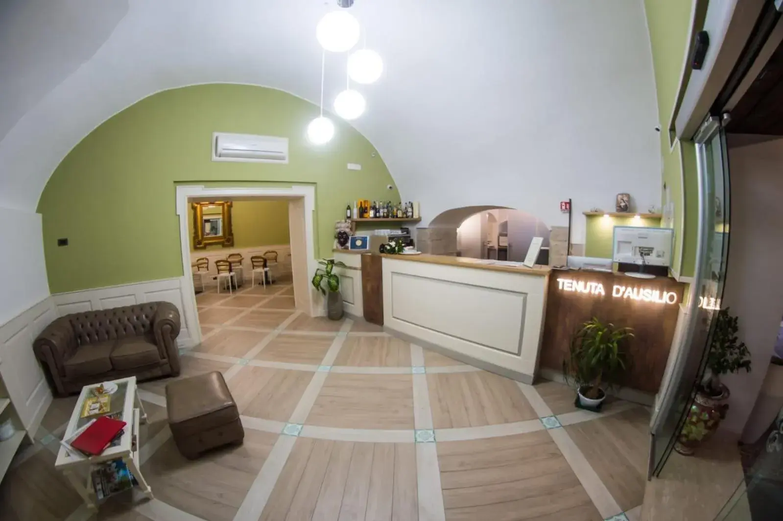 Communal lounge/ TV room, Lobby/Reception in Tenuta d'Ausilio