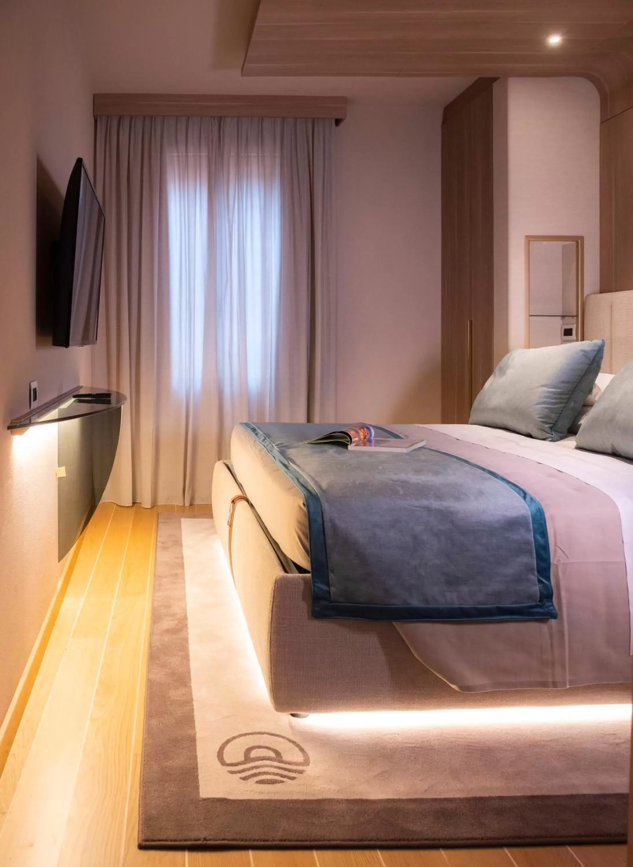 Bed in Miramare Suites