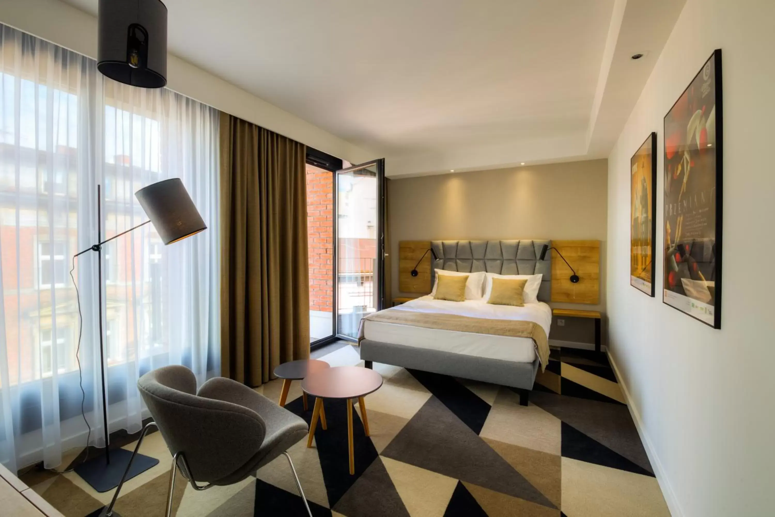 Superior Queen Room in Lwowska 1 Superior Queen Room in Lwowska 1