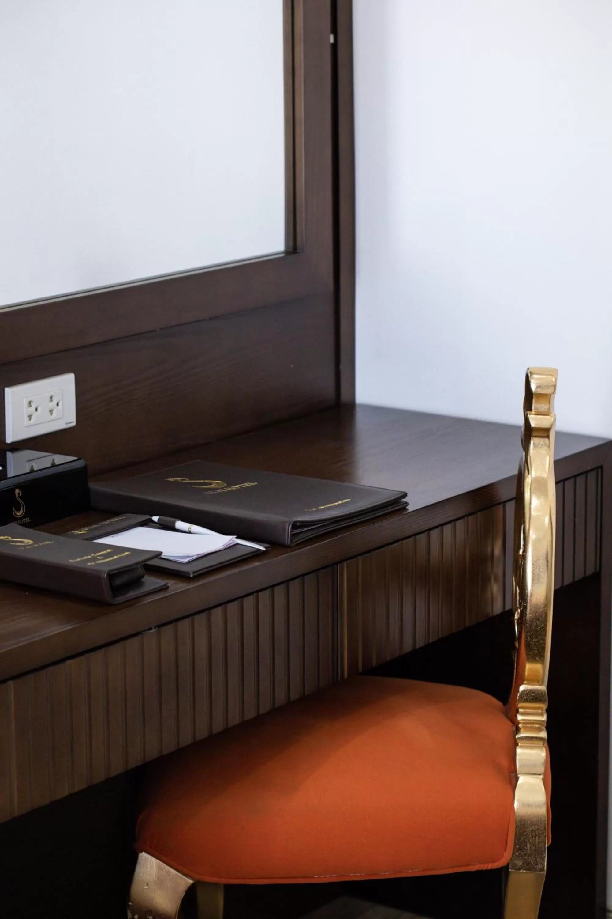Seating area in Hanoi Suji Hotel