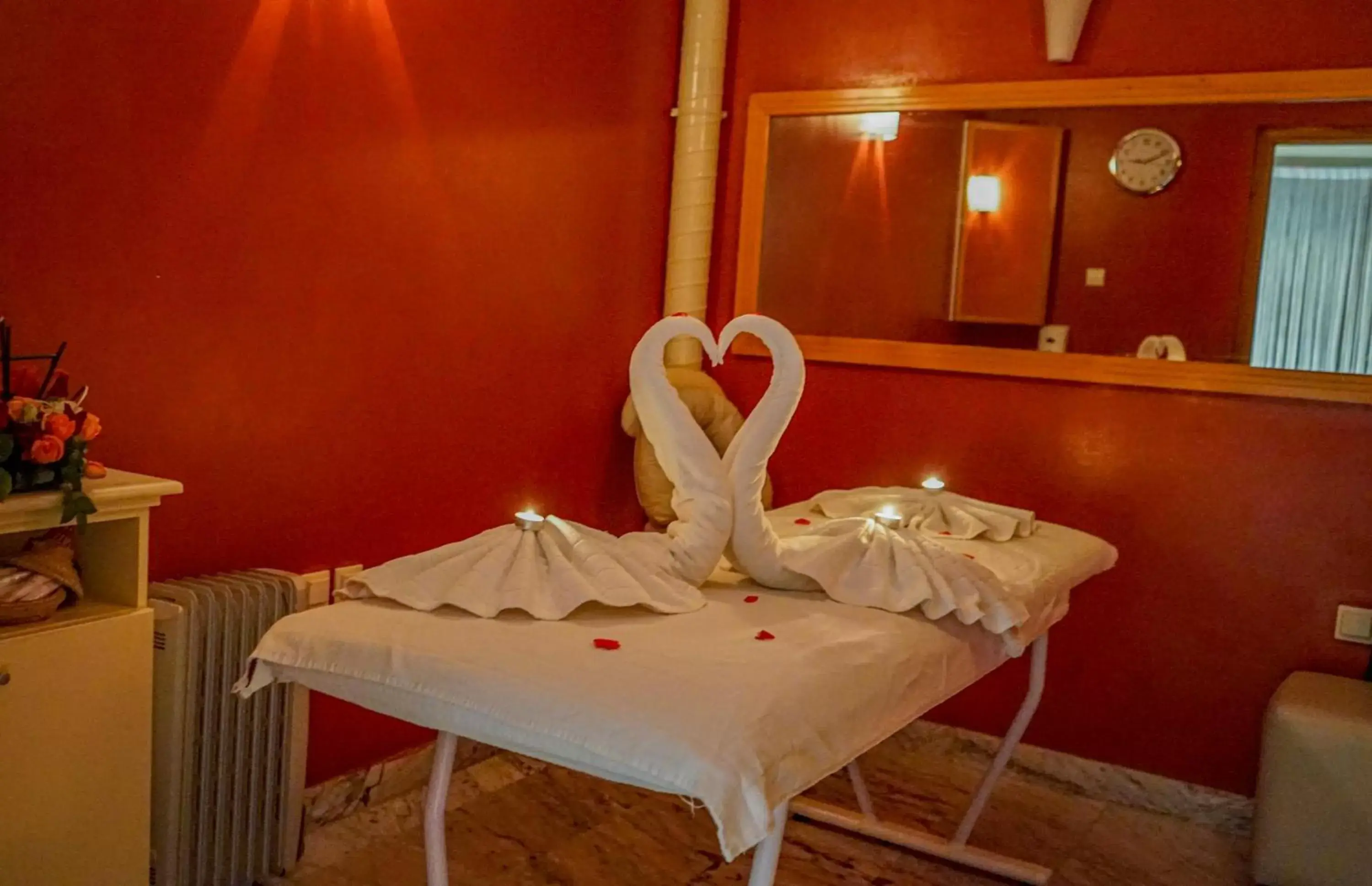 Massage, Bathroom in Hotel Timoulay and Spa Agadir