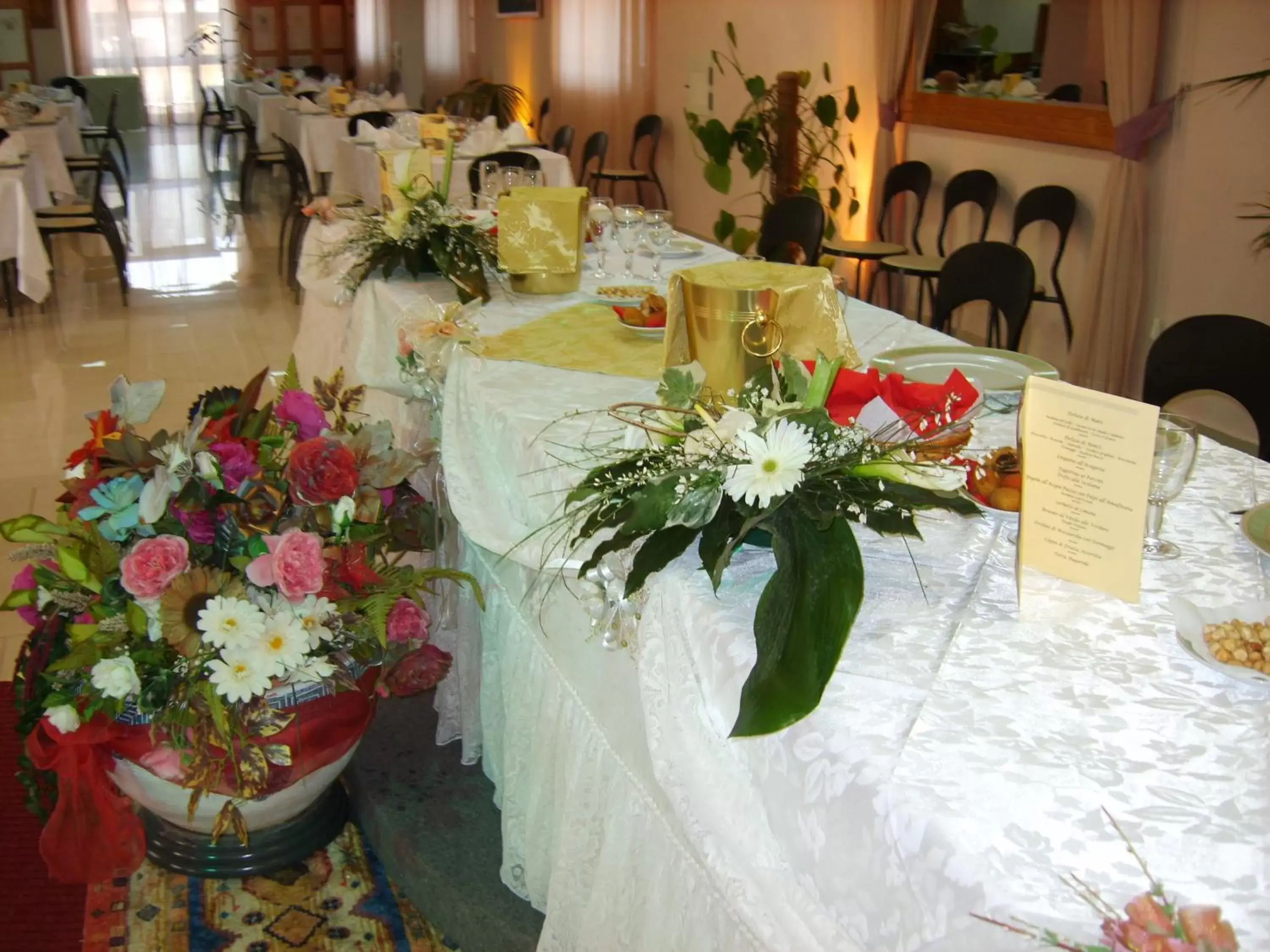 Decorative detail, Banquet Facilities in Hotel Rosso Di Sera