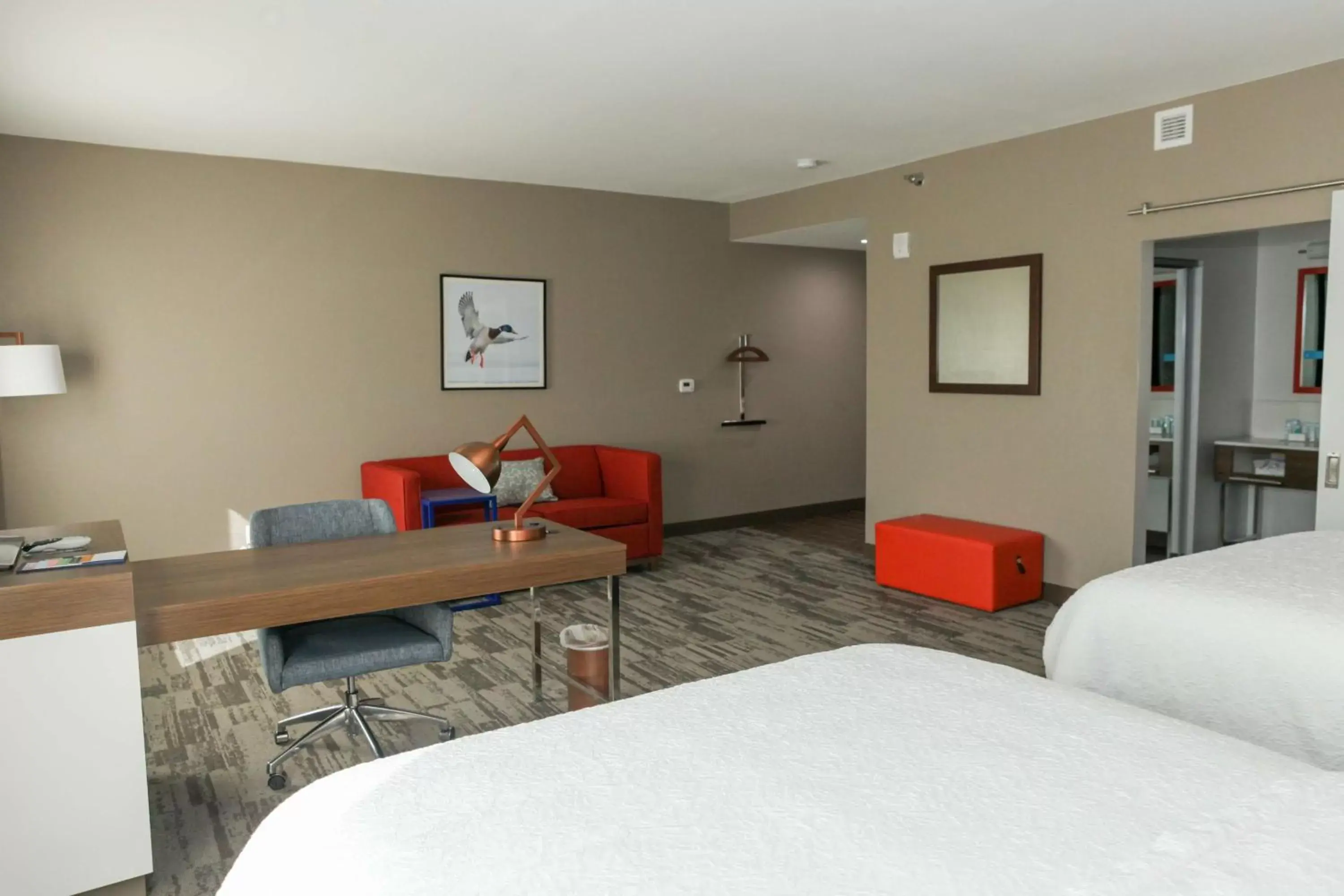 Bedroom, Seating Area in Hampton Inn & Suites Lafayette