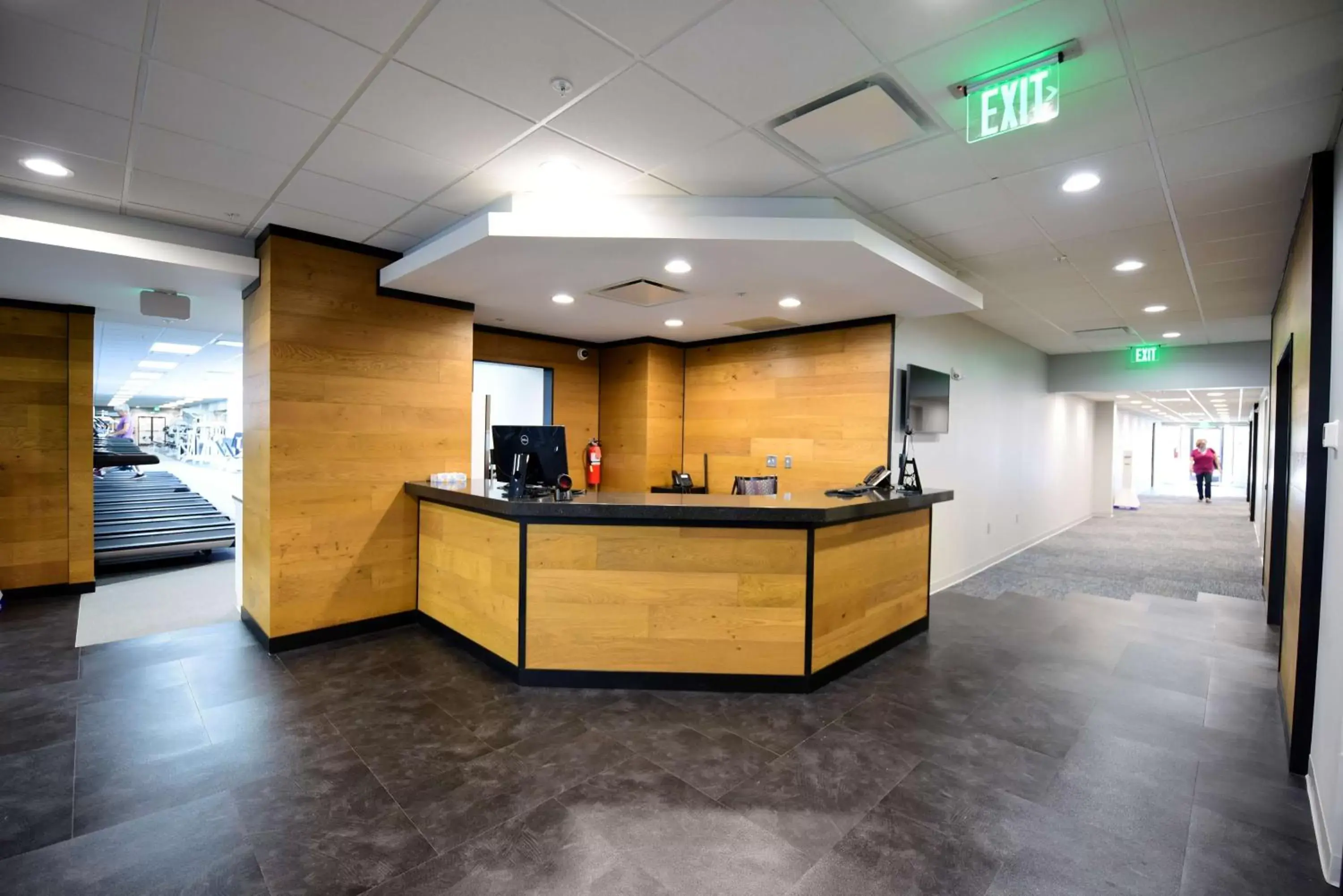 Fitness centre/facilities, Lobby/Reception in DoubleTree By Hilton Baltimore North Pikesville