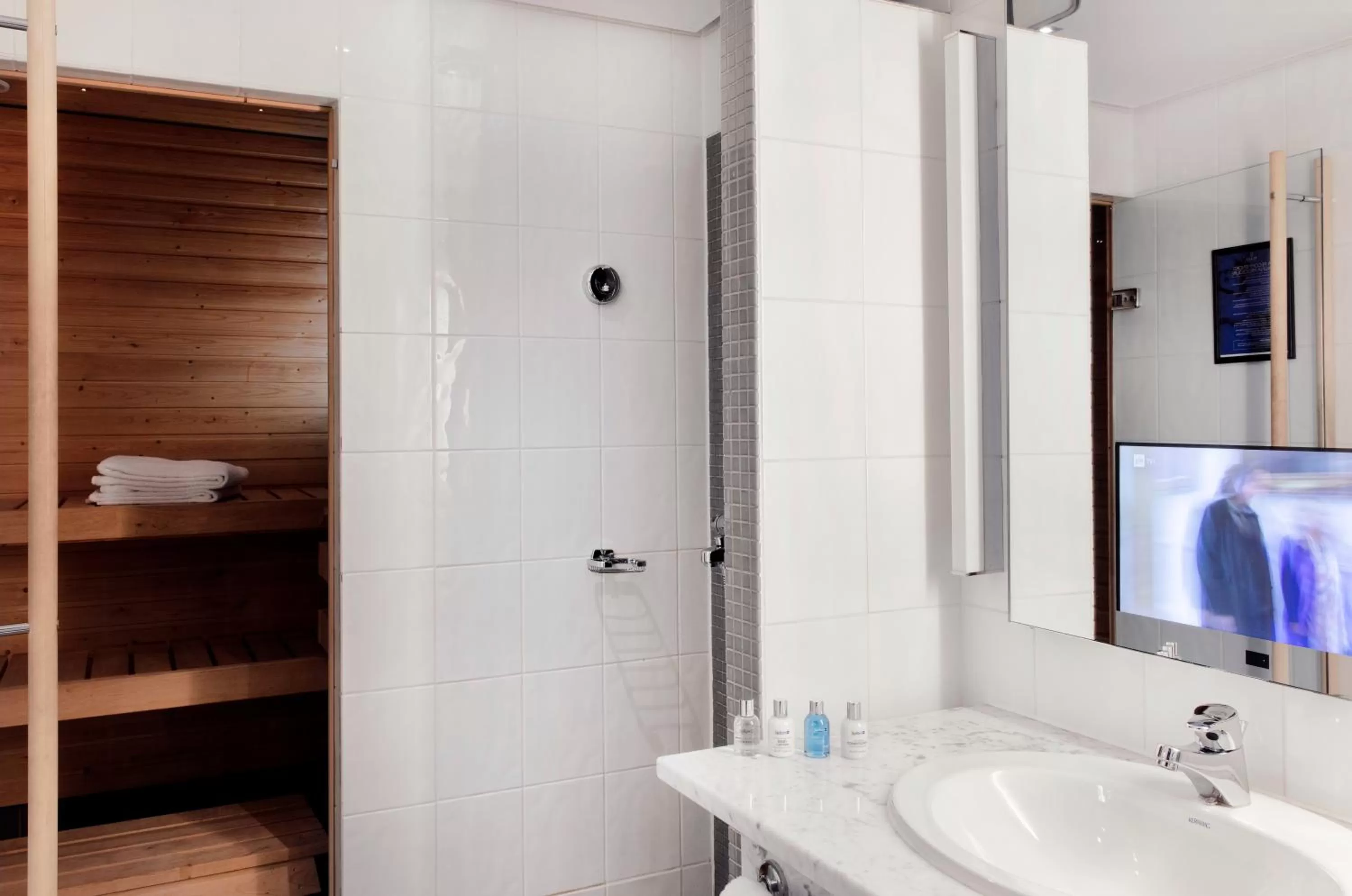 Bathroom in Radisson Blu Plaza Hotel, Helsinki