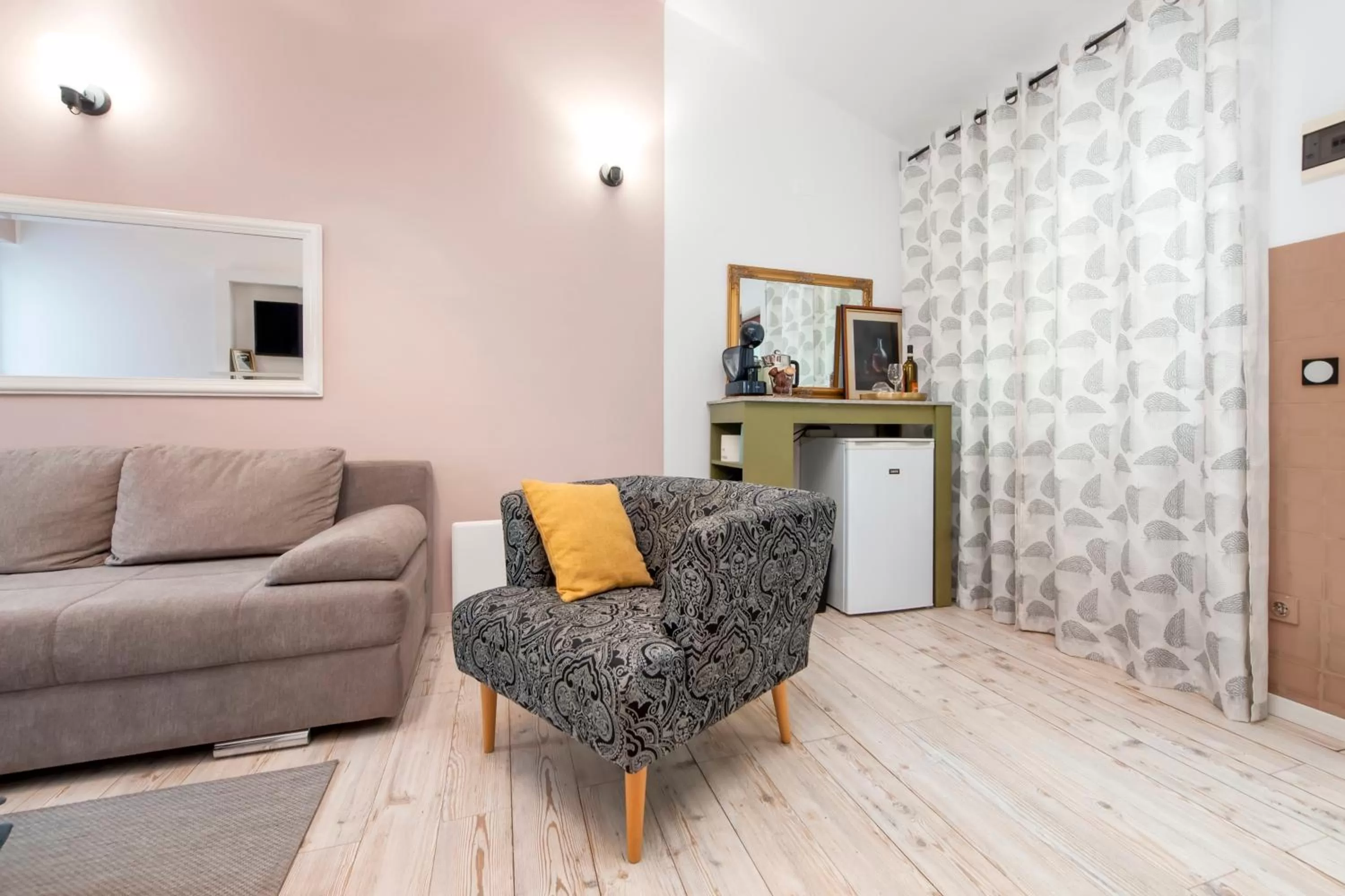 Premium Double Room with Terrace in Villa B&B Marina & Parking Free