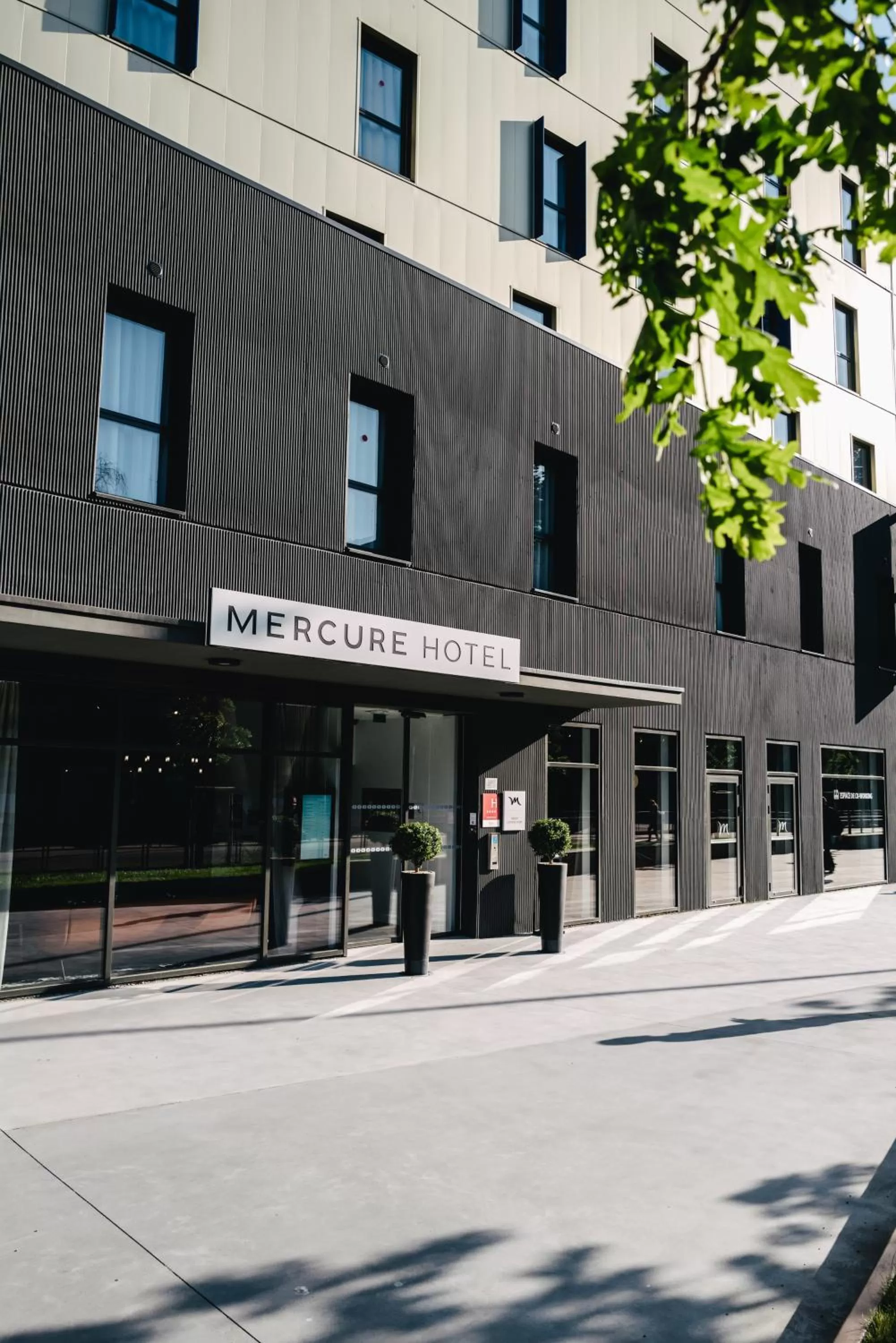 Property building in Mercure Brest Centre Port