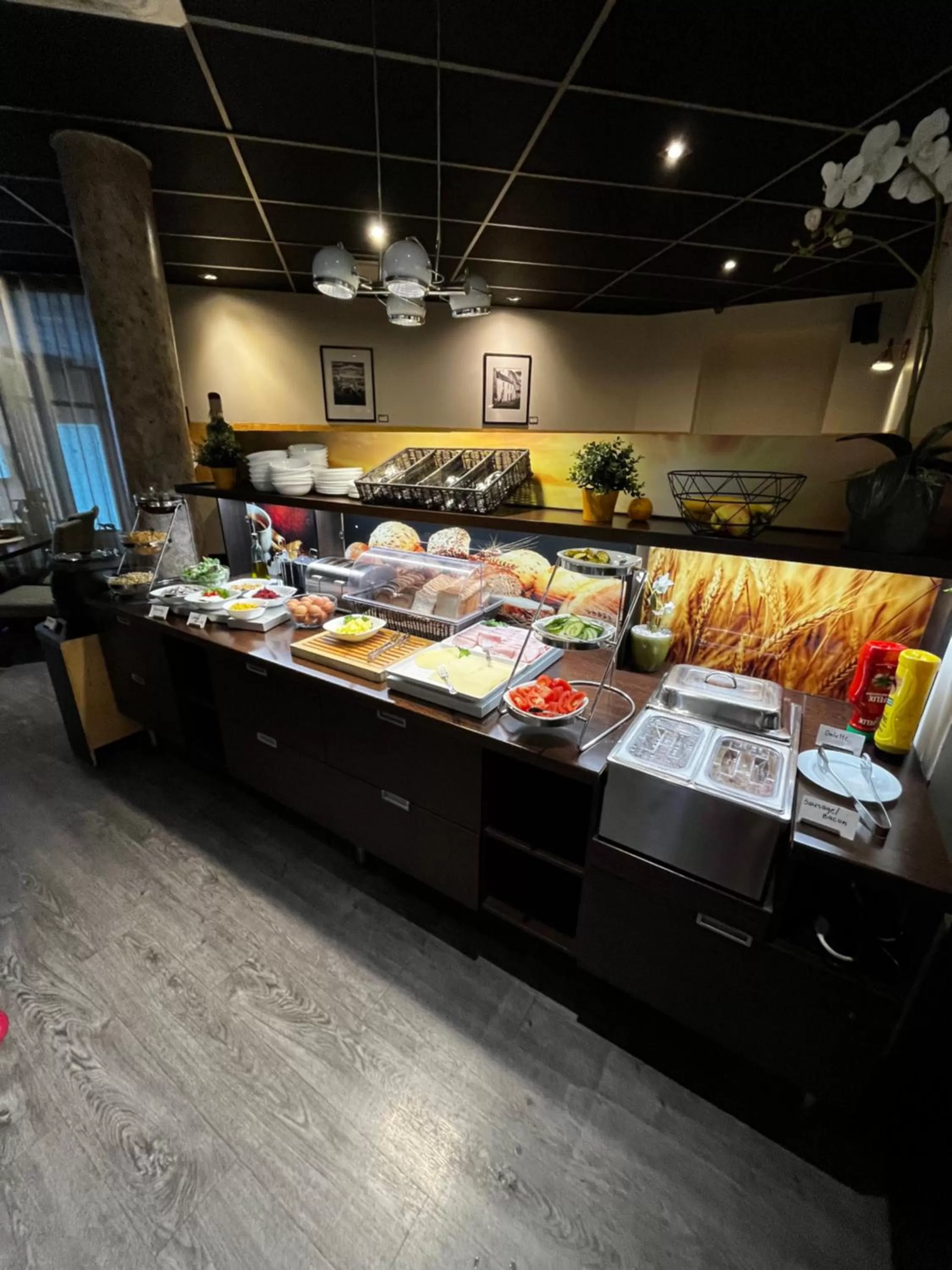 Breakfast in Braavo Spa Hotel