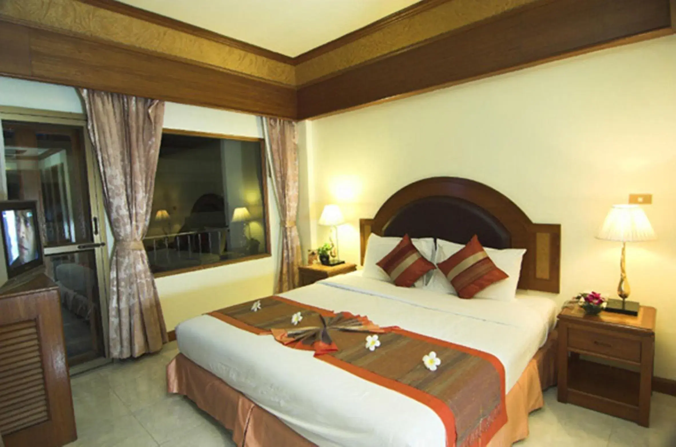 Bed in PS Hotel Phuket Patong - SHA Plus Bed in PS Hotel Phuket Patong - SHA Plus