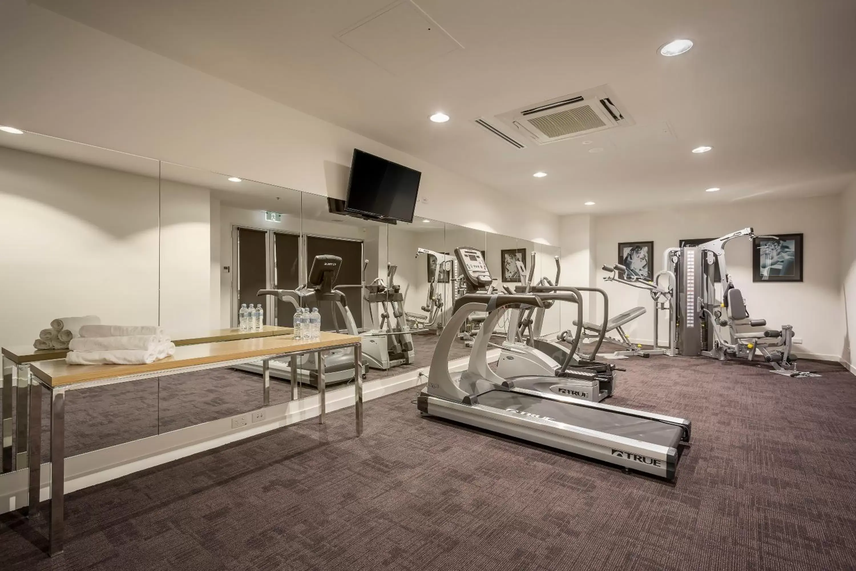 Fitness centre/facilities, Fitness Center/Facilities in Quest King William South
