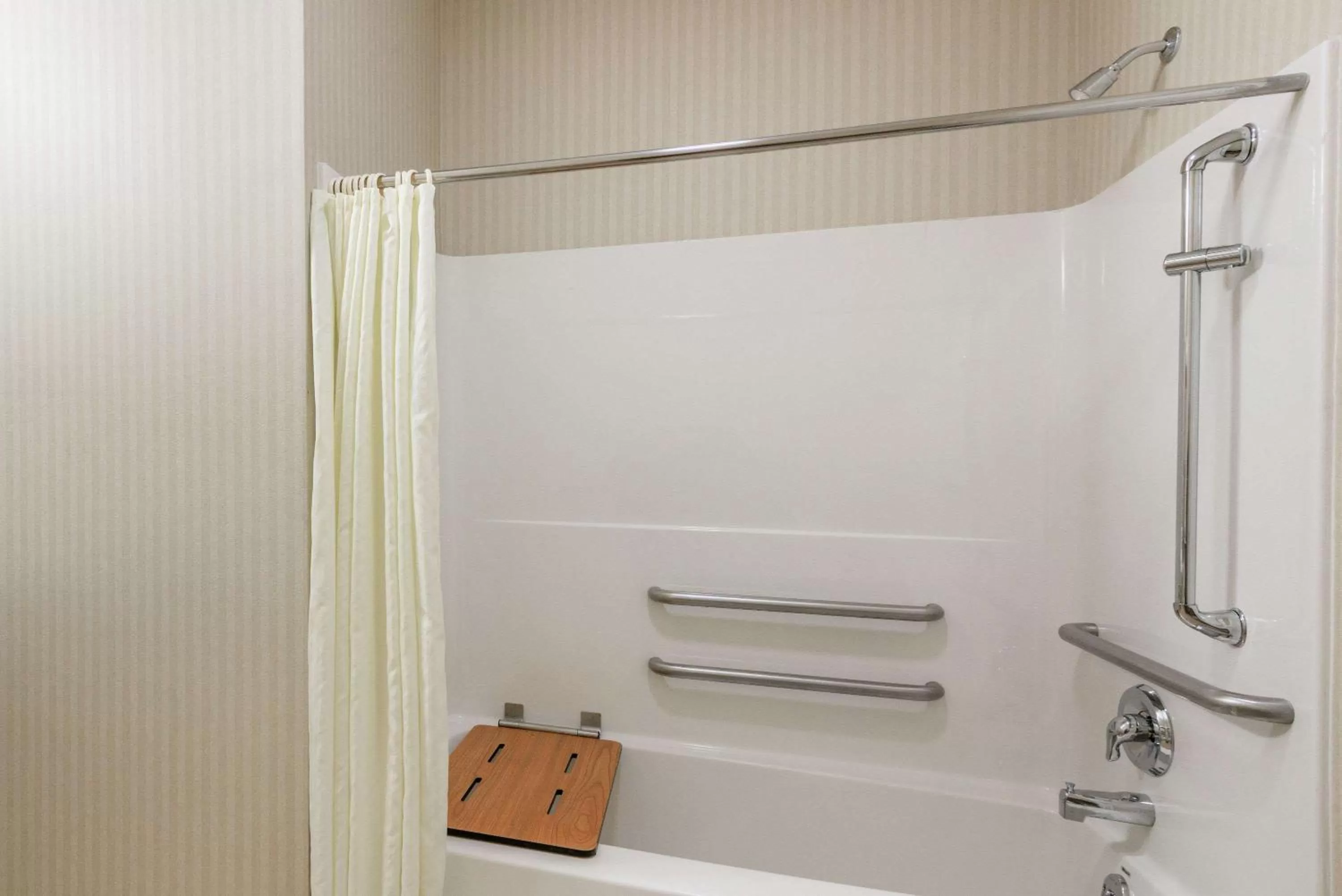 Bathroom in Super 8 by Wyndham Harrisburg Hershey North