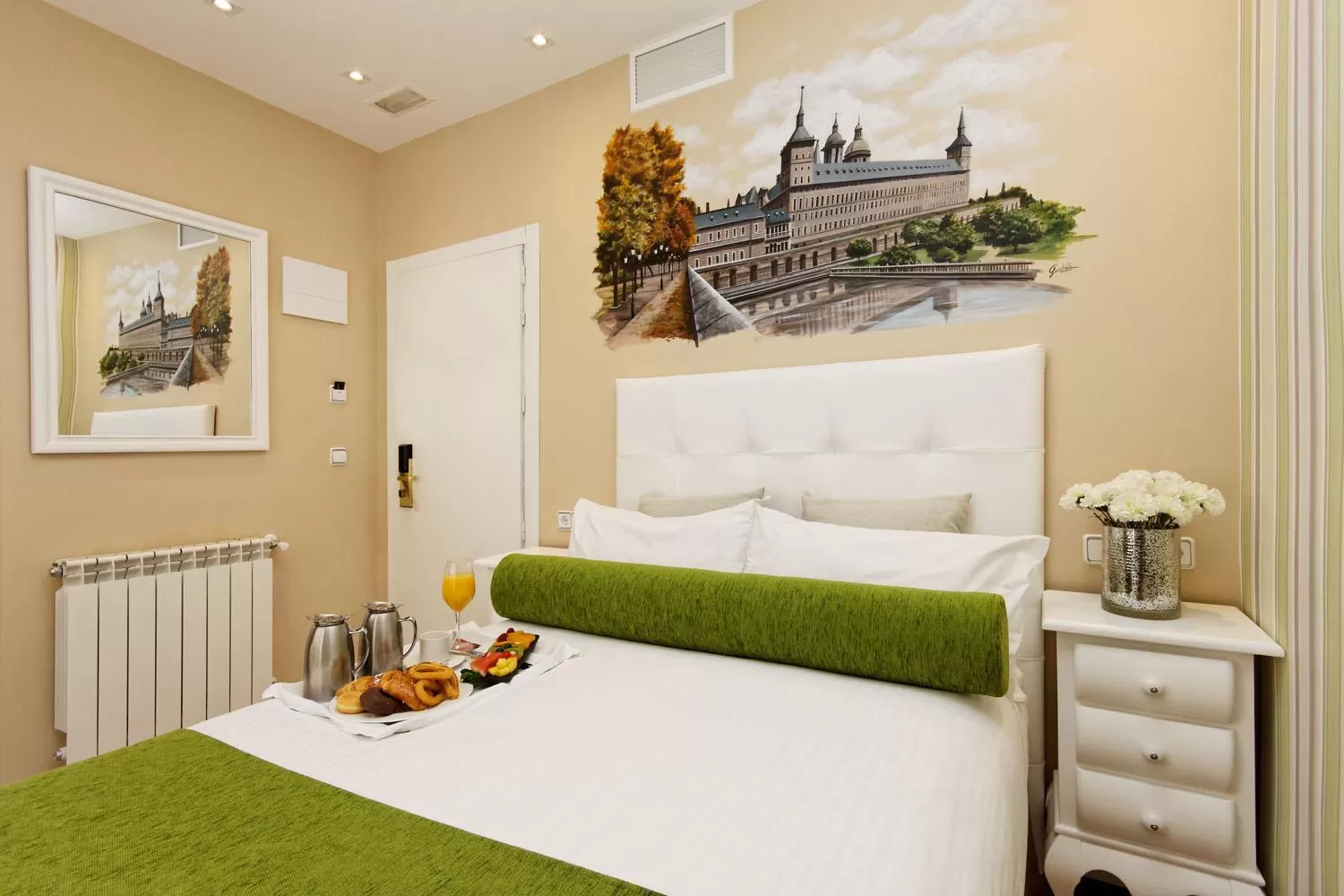 Bed in Grupotel Mayorazgo