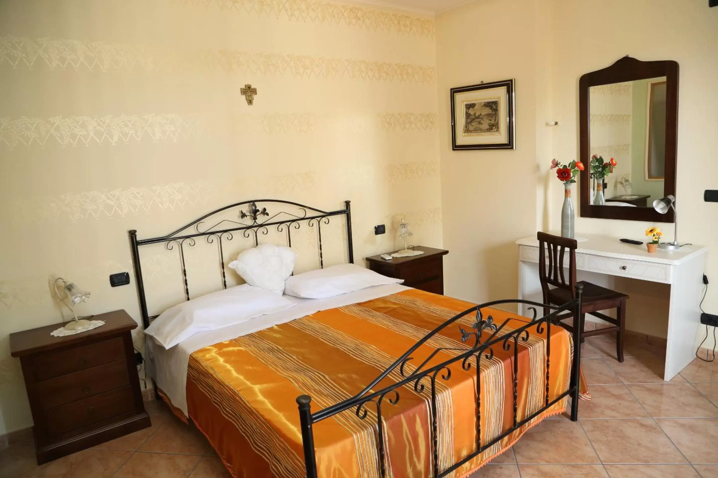 Bed, Room Photo in Villa Manno