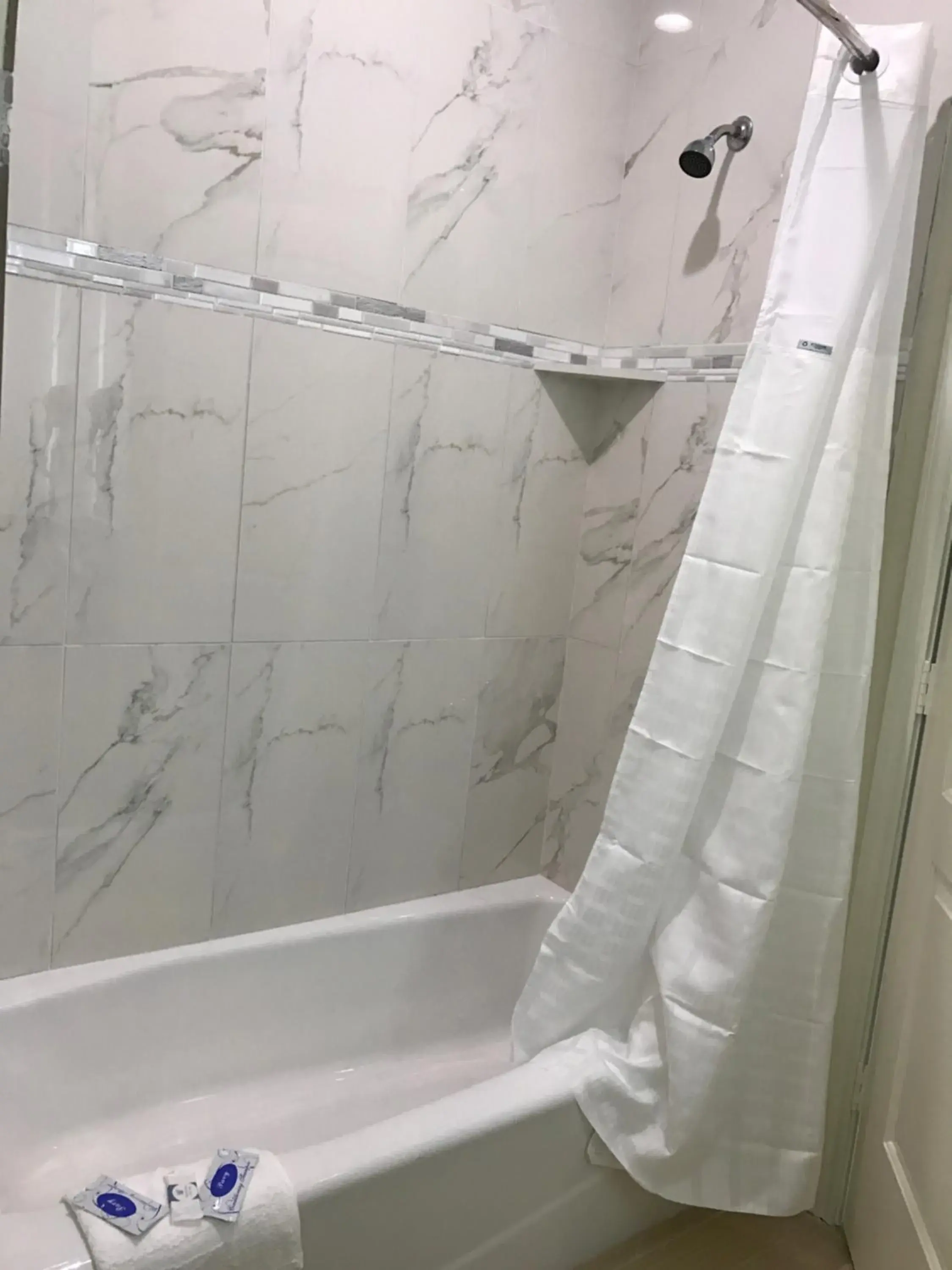 Shower, Bathroom in Americas Best Value Inn & Suites Spring Houston N