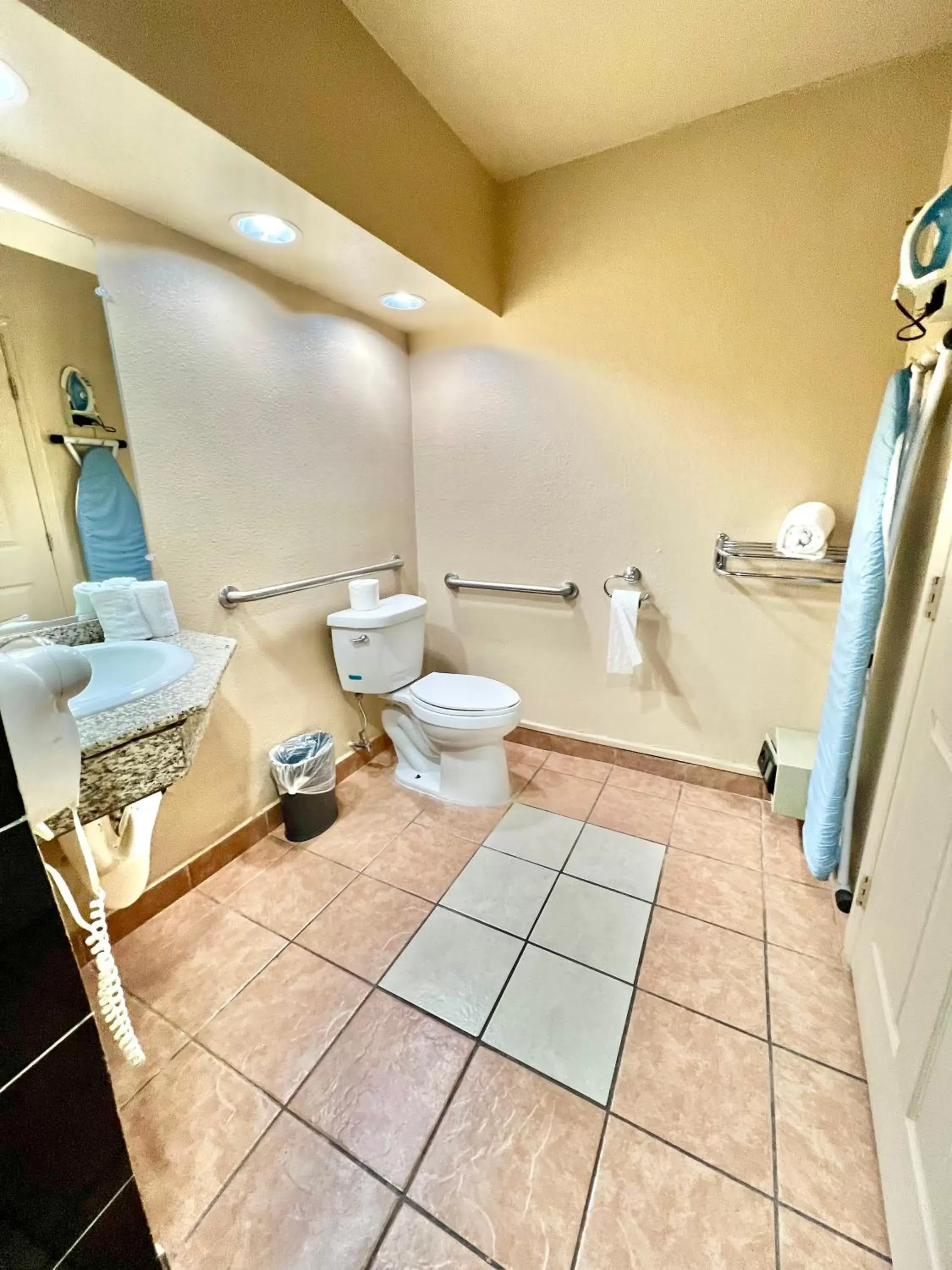 Toilet, Bathroom in Super 8 by Wyndham Pasadena/LA Area