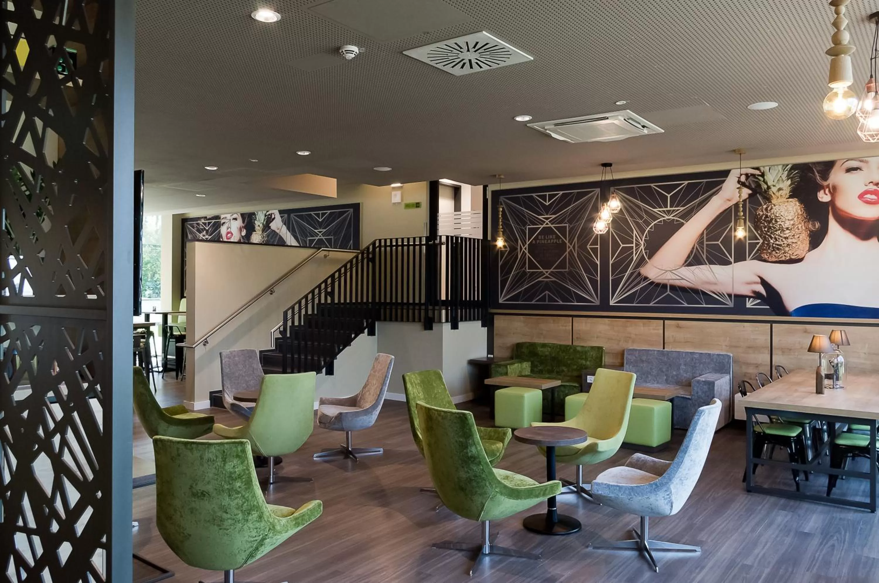 Restaurant/places to eat in Super 8 by Wyndham Munich City North