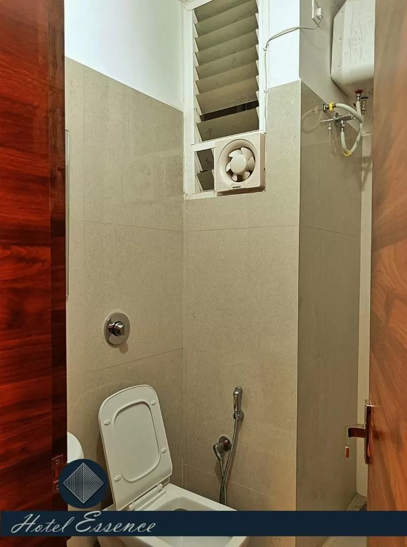 Shower in Hotel ESSENCE