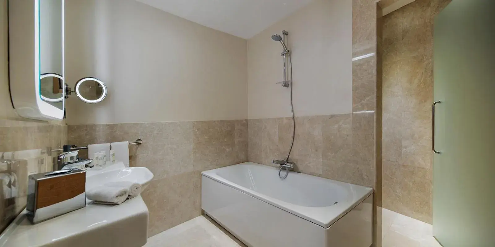 Bathroom in DoubleTree By Hilton Hotel Istanbul - Tuzla