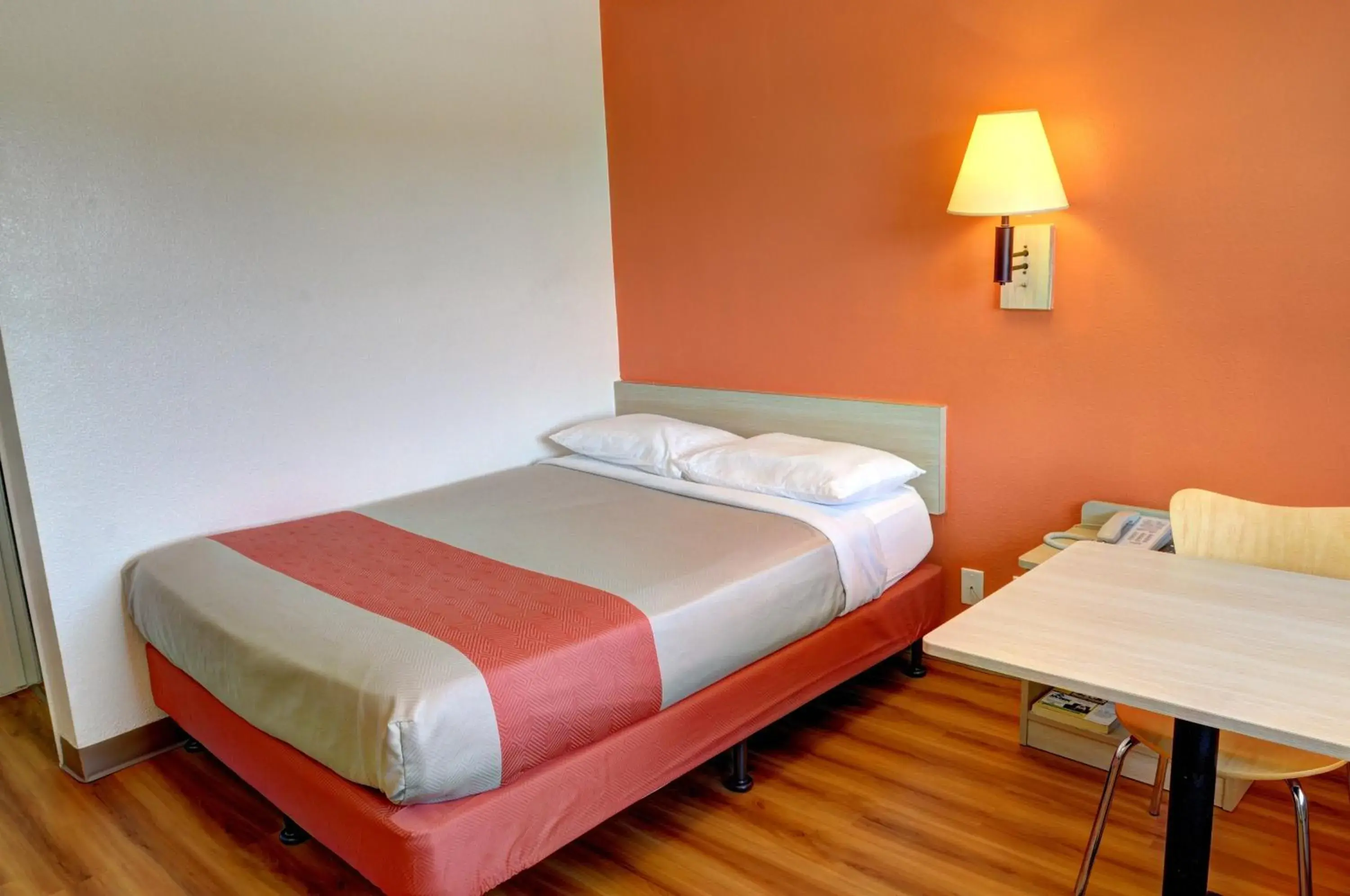 Bed in Motel 6-Slidell, LA - New Orleans