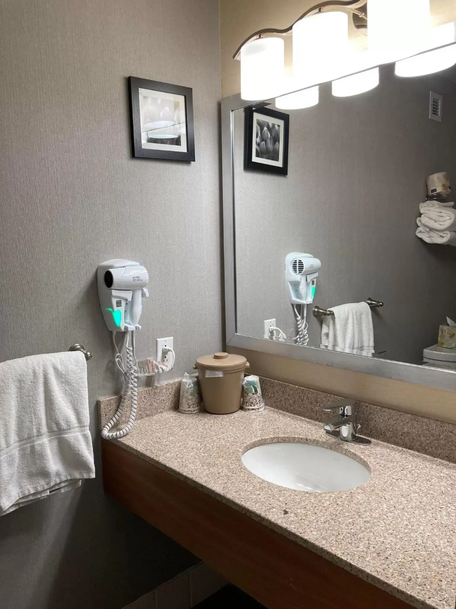 Bathroom in Lake Louise Inn